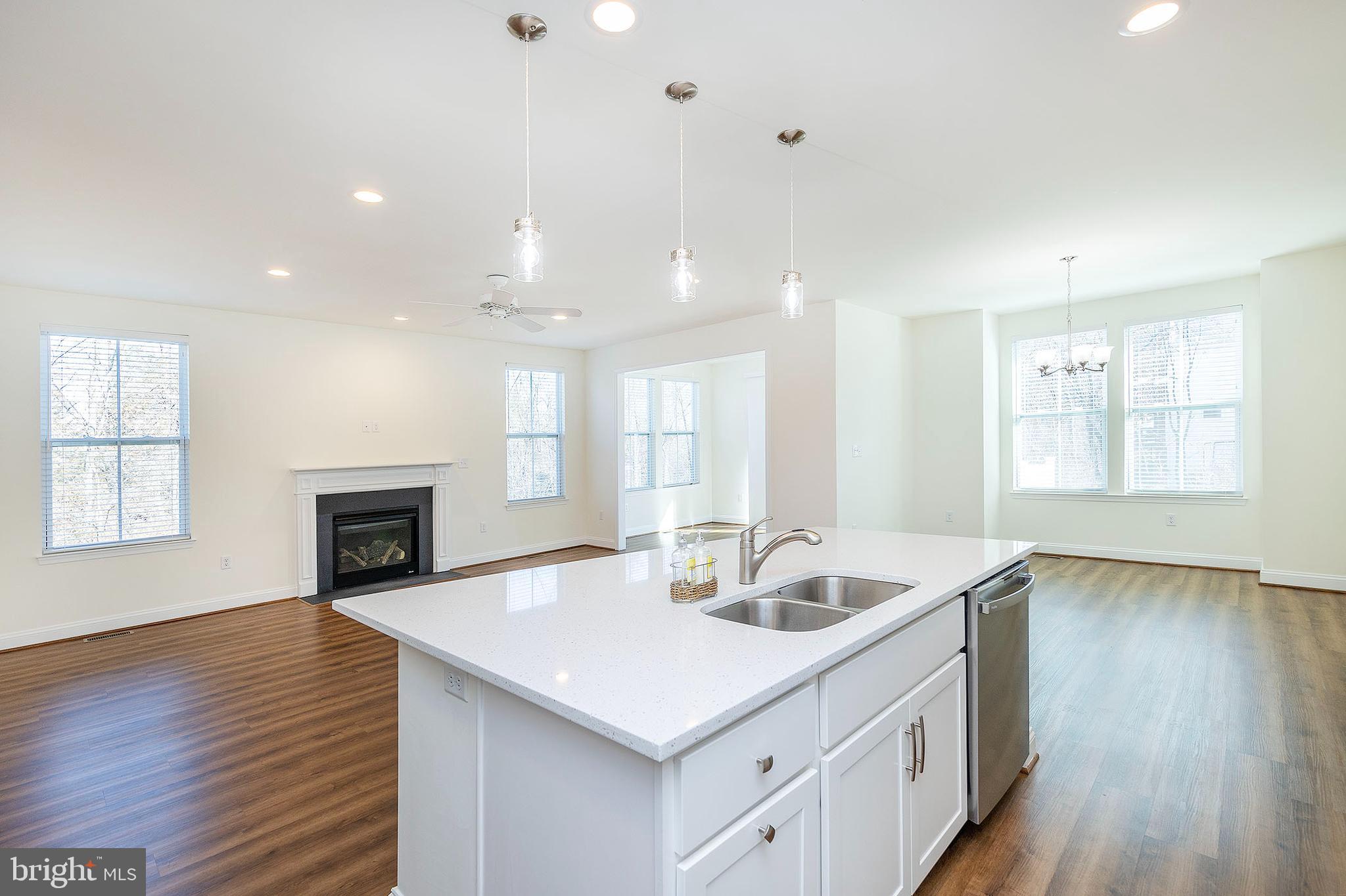 ABRAM'S CHASE - Residential