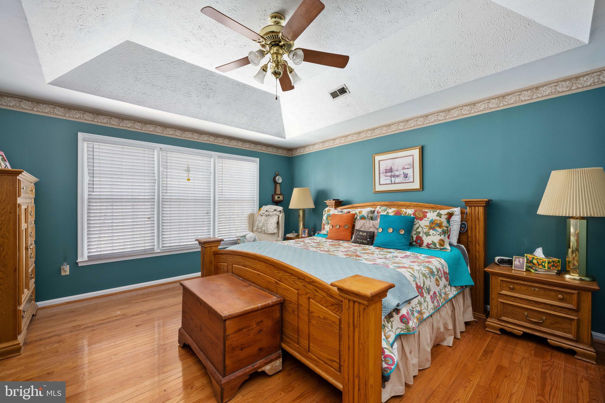 SEVEN LAKES - Residential