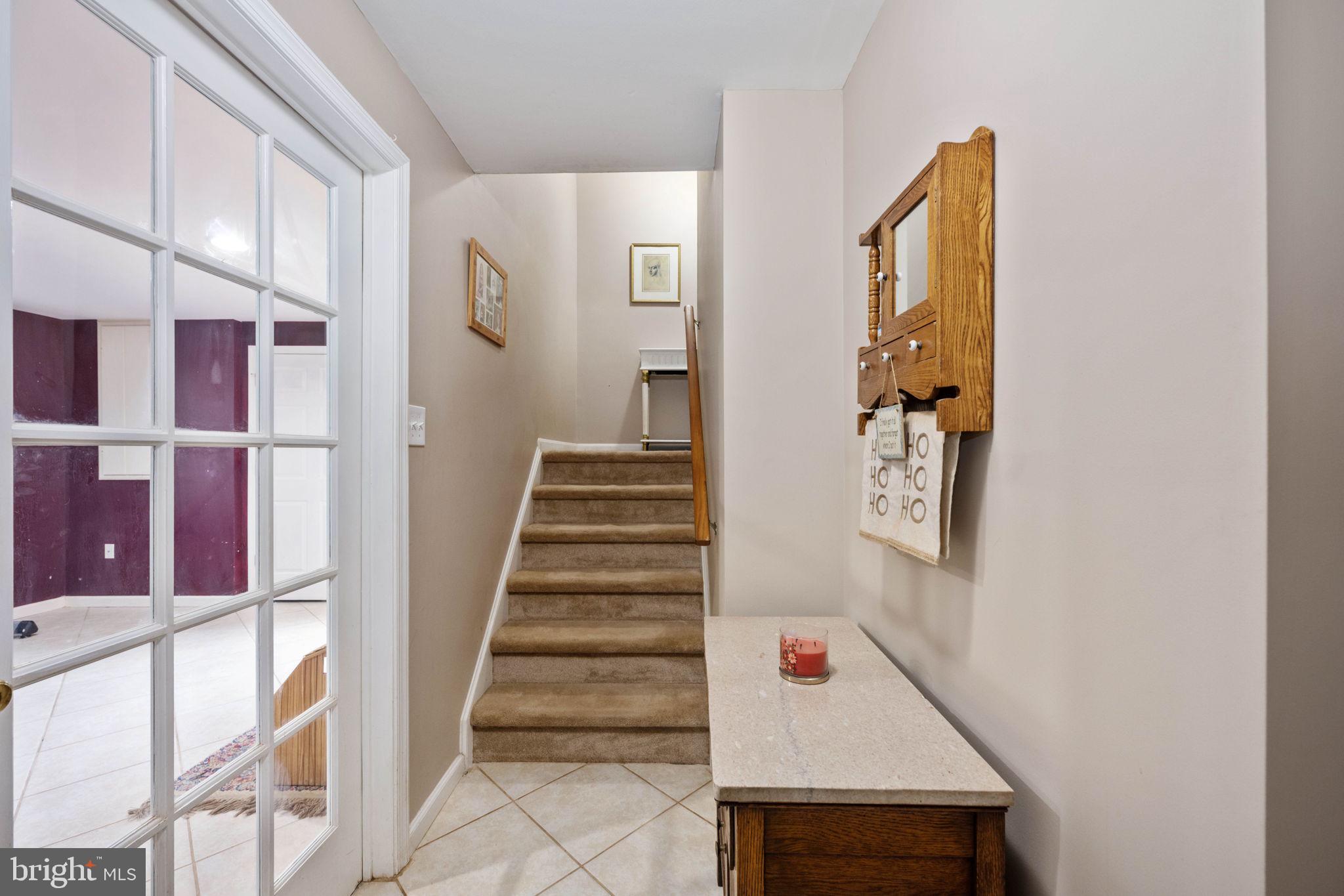 SEVEN LAKES - Residential