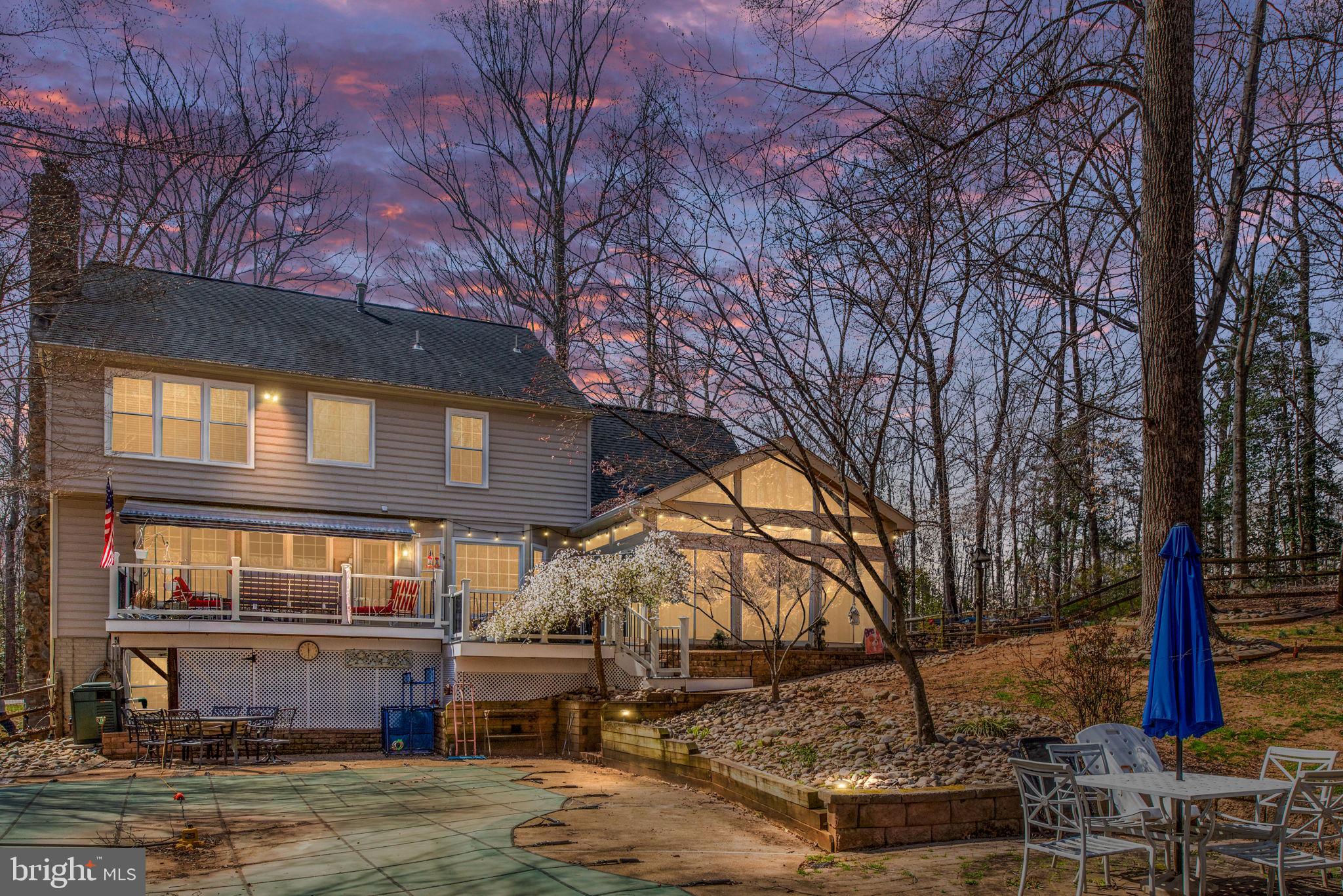 SEVEN LAKES - Residential