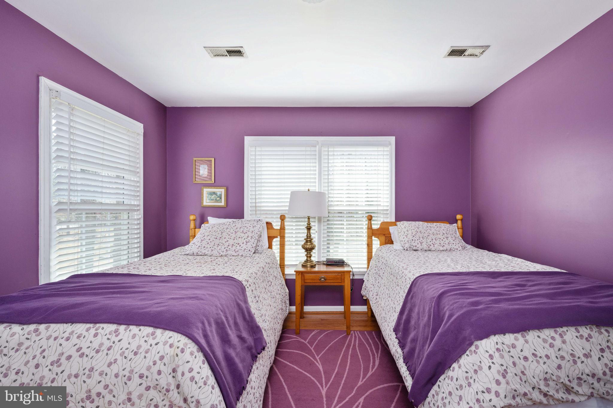 SEVEN LAKES - Residential