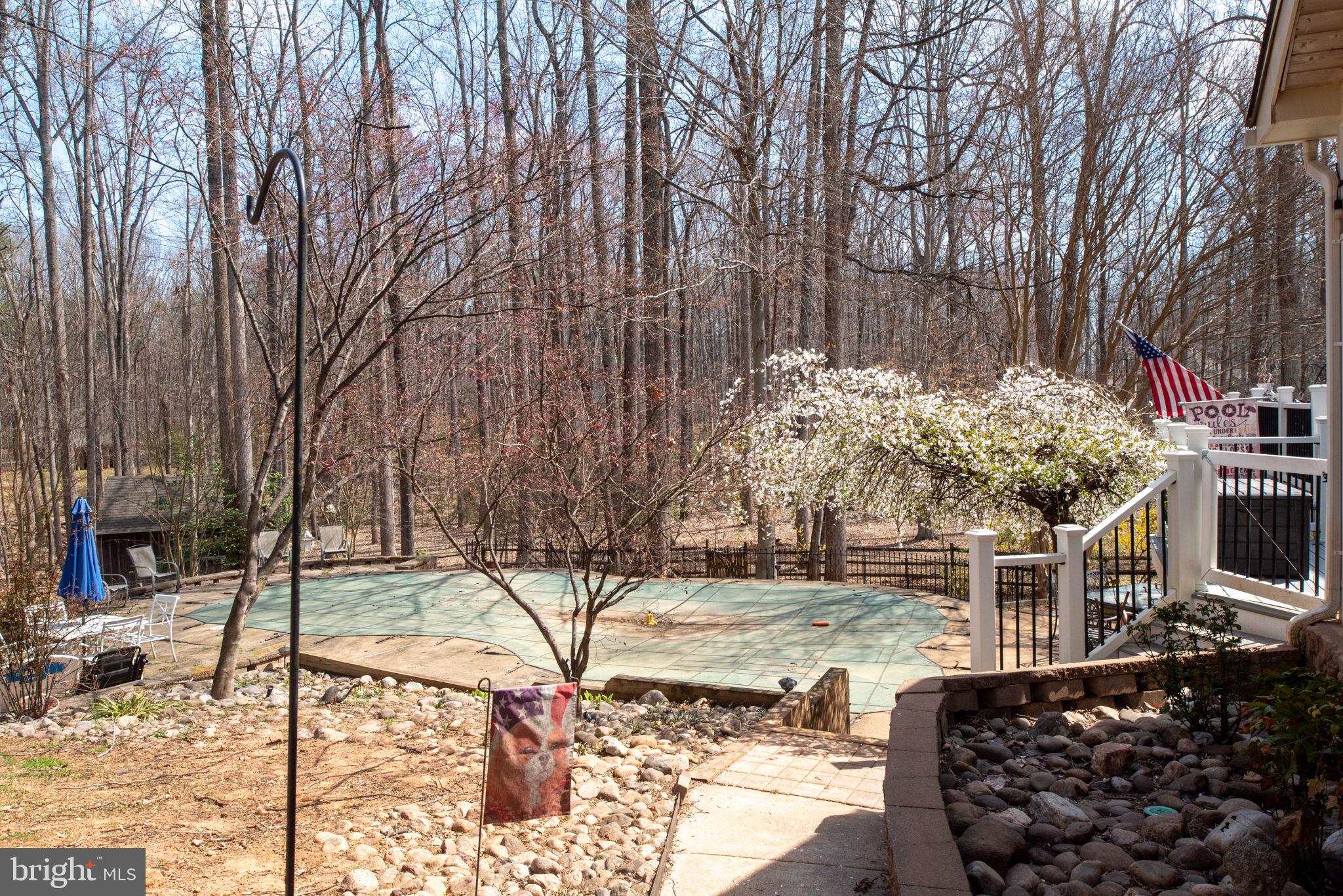 SEVEN LAKES - Residential