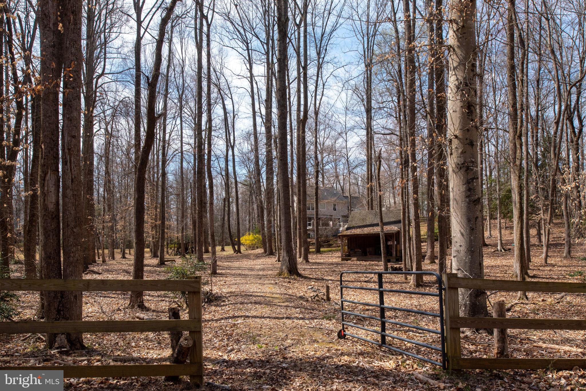 SEVEN LAKES - Residential