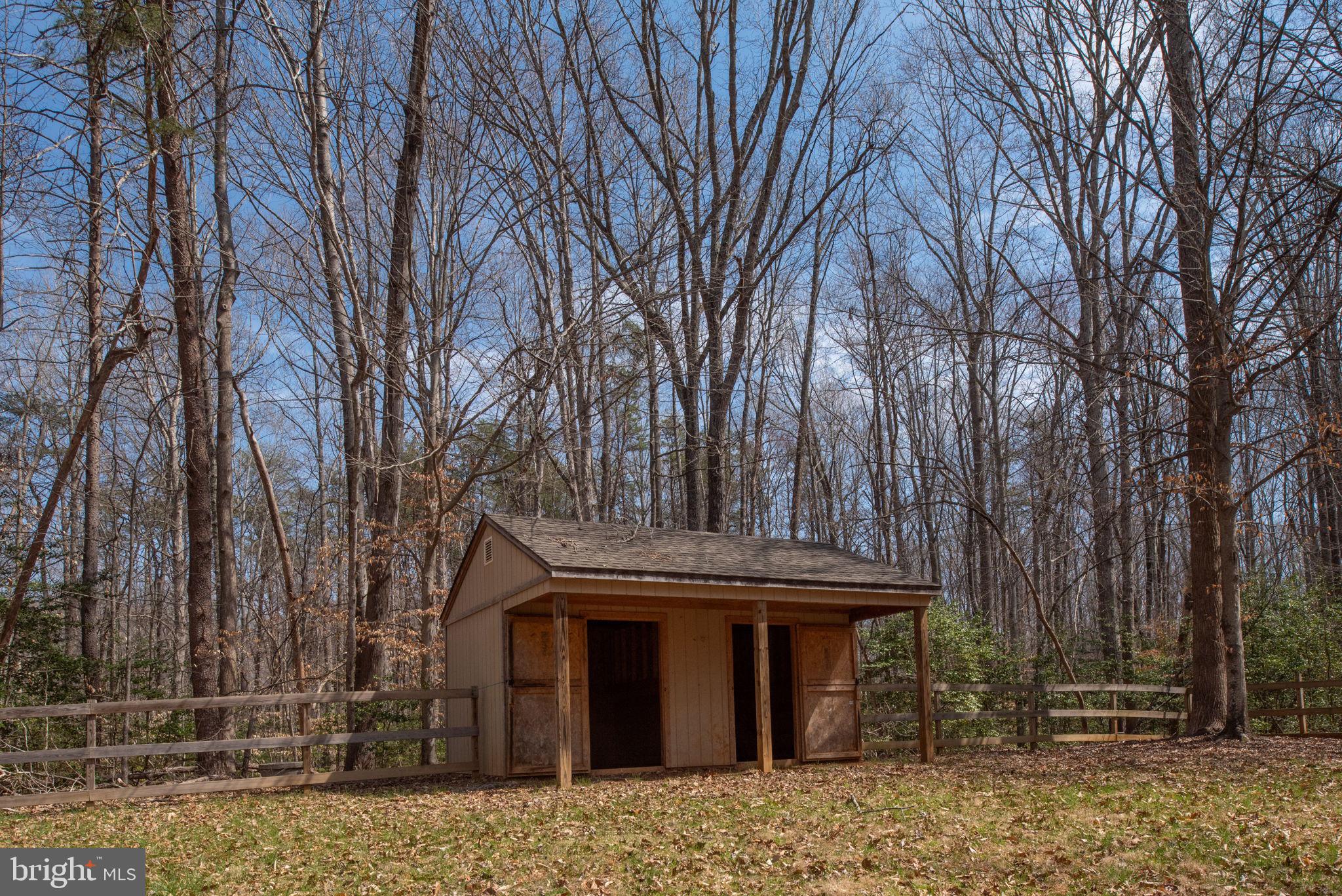 SEVEN LAKES - Residential