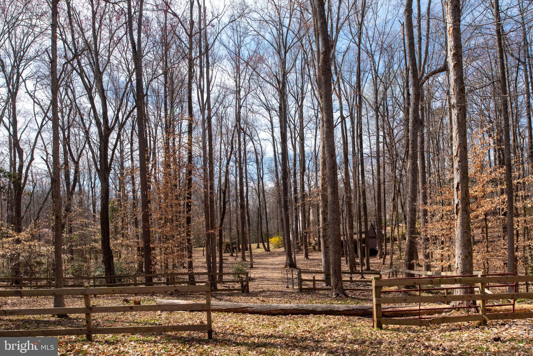 SEVEN LAKES - Residential