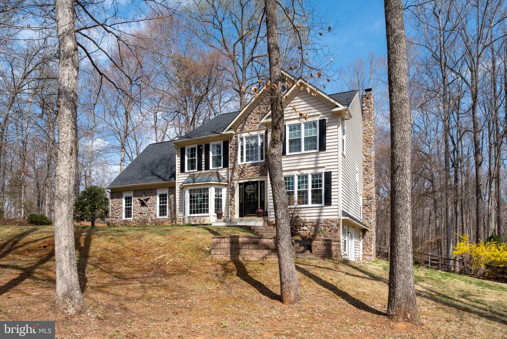 SEVEN LAKES - Residential