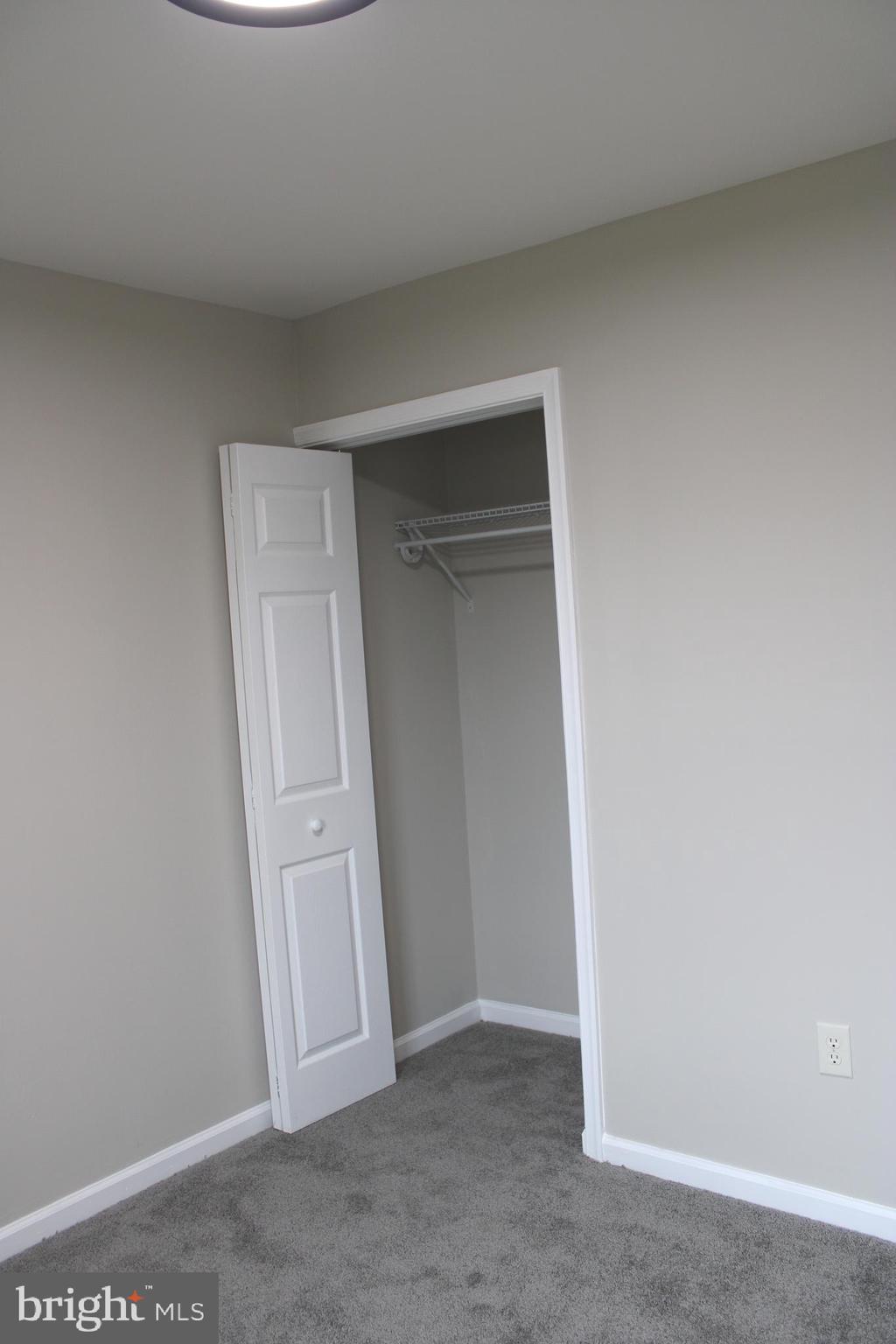 WESTLAKE VILLAGE - LANCASTER - Residential Lease