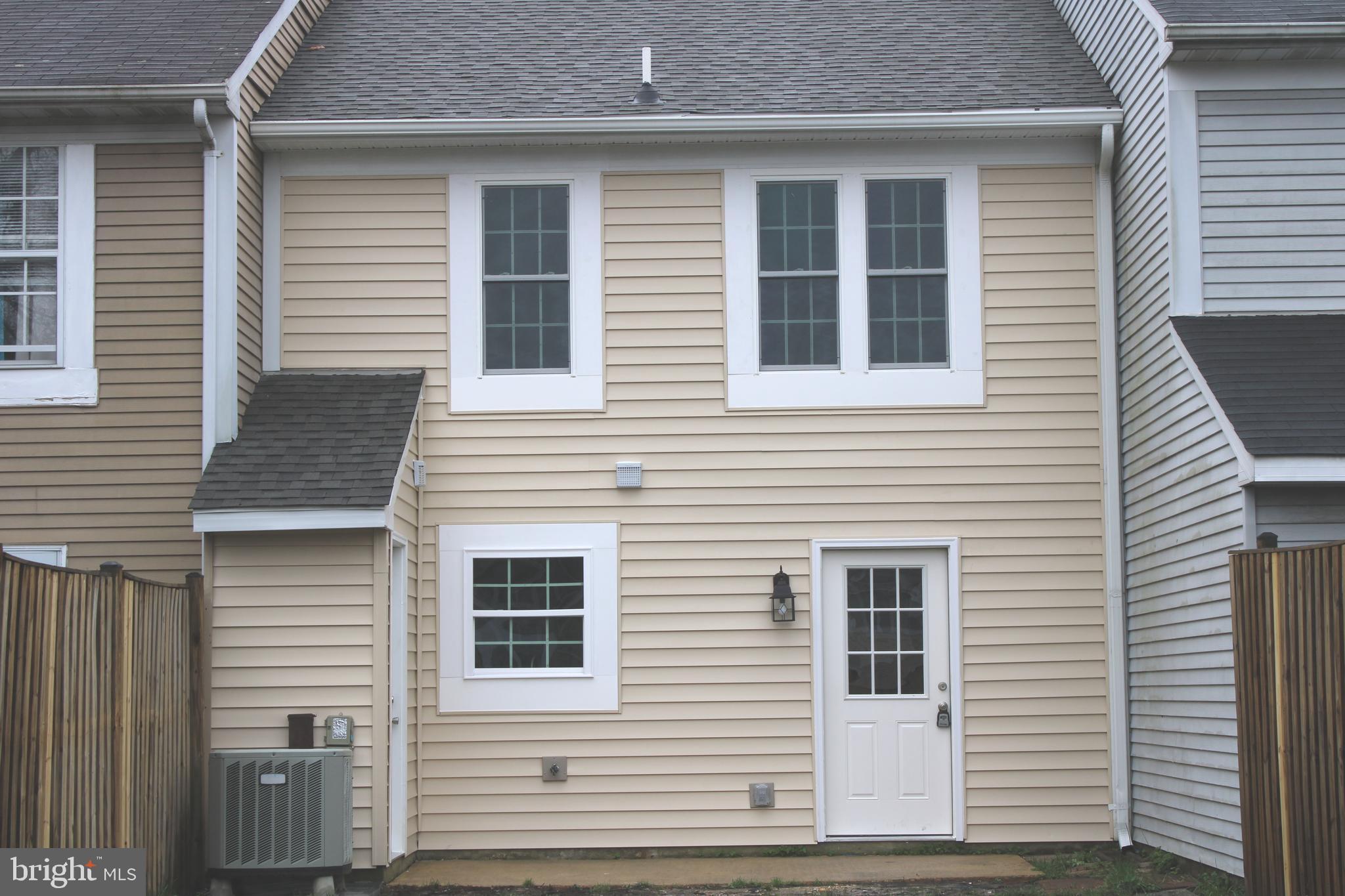 WESTLAKE VILLAGE - LANCASTER - Residential Lease