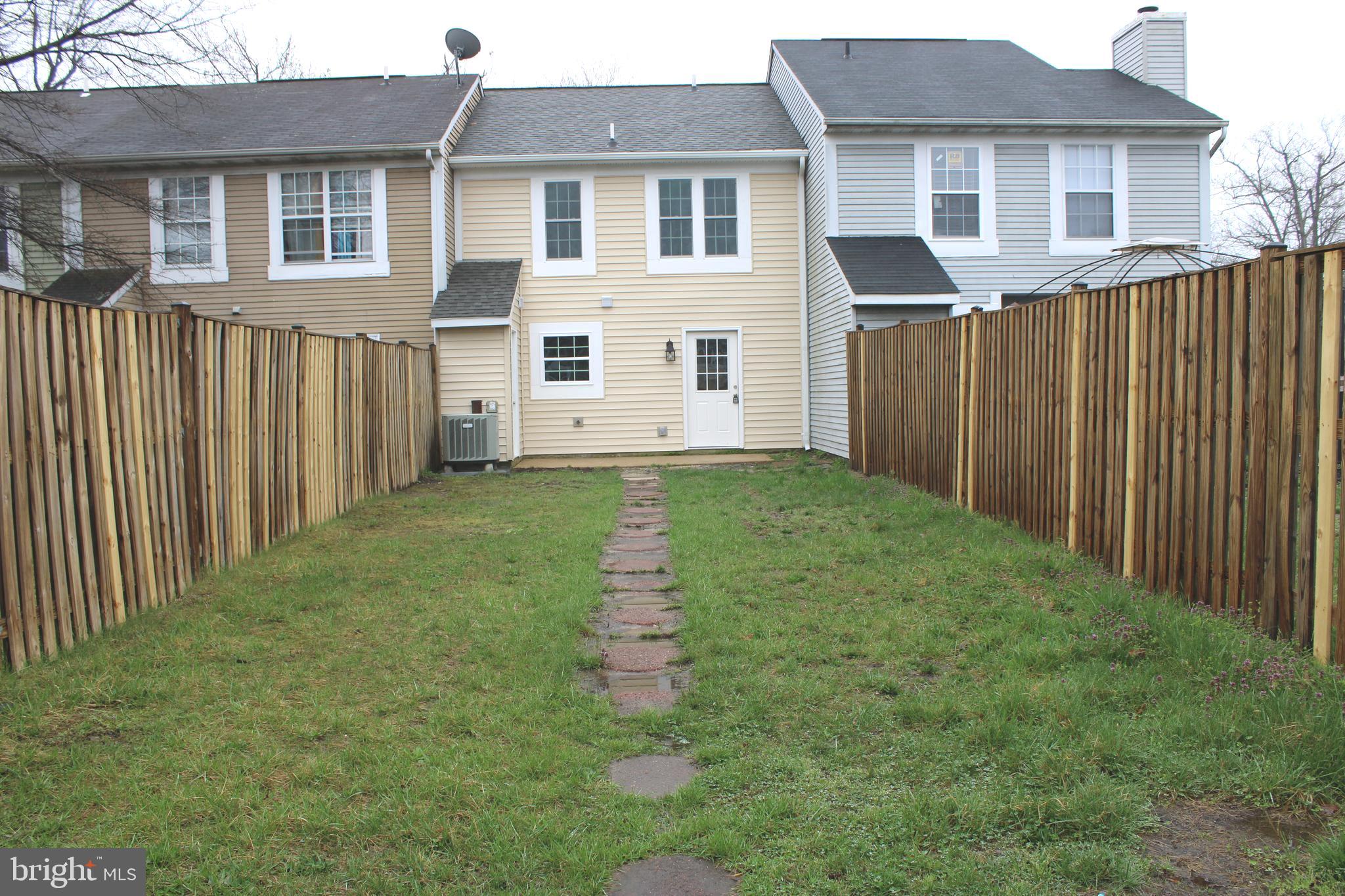 WESTLAKE VILLAGE - LANCASTER - Residential Lease