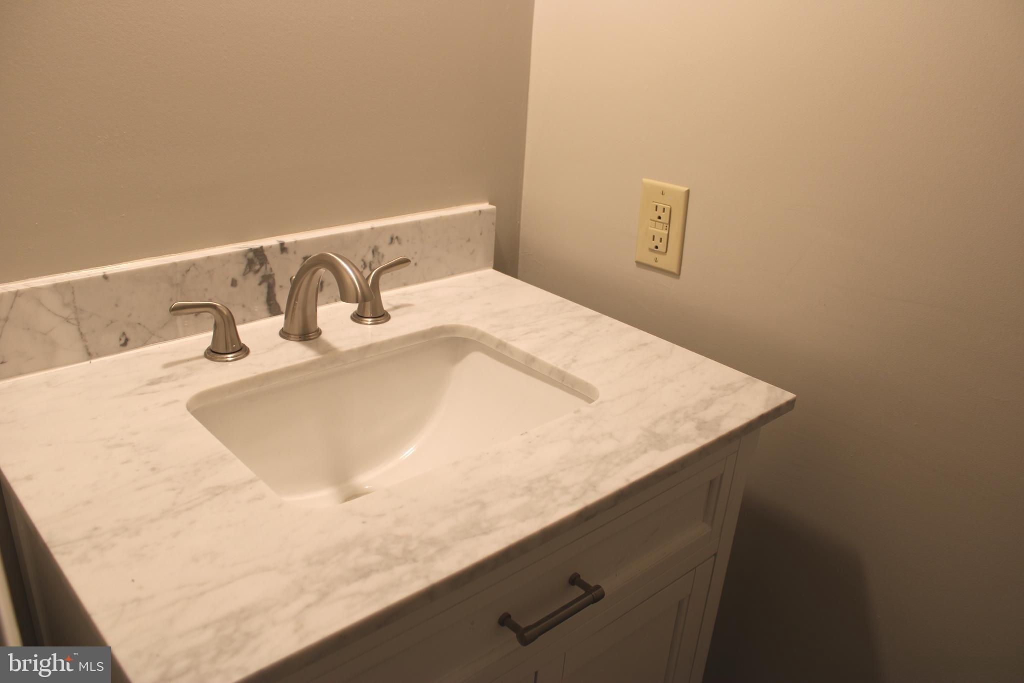 WESTLAKE VILLAGE - LANCASTER - Residential Lease