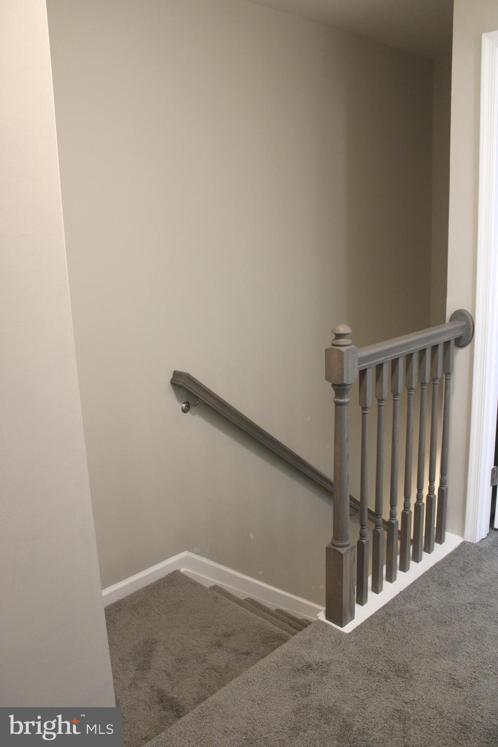 WESTLAKE VILLAGE - LANCASTER - Residential Lease