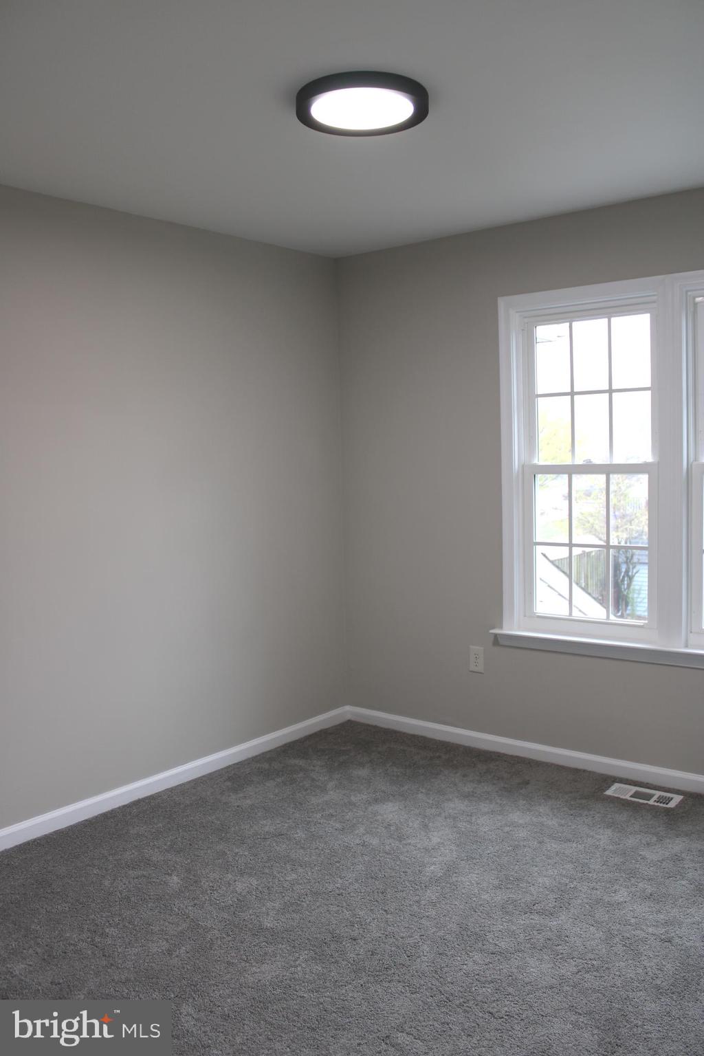 WESTLAKE VILLAGE - LANCASTER - Residential Lease