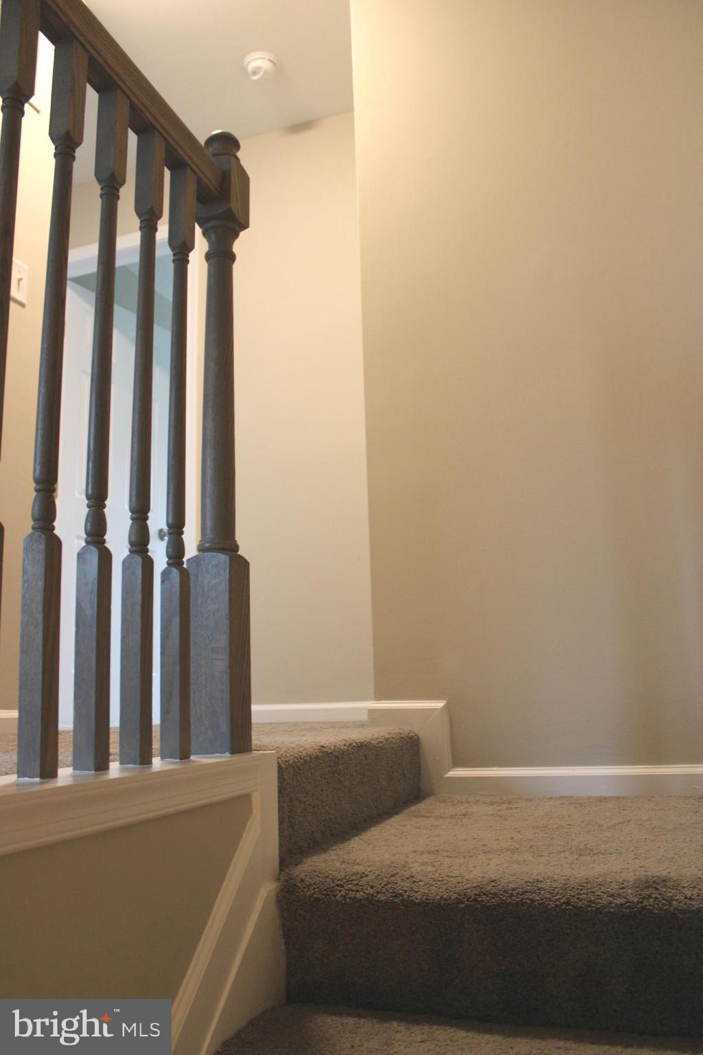 WESTLAKE VILLAGE - LANCASTER - Residential Lease