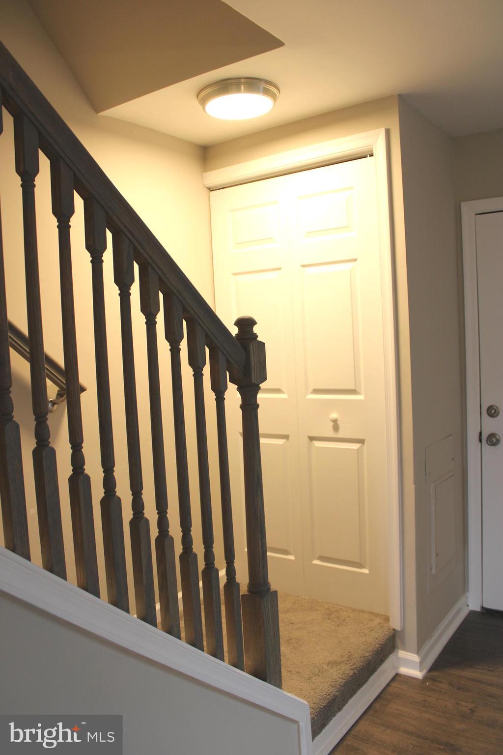 WESTLAKE VILLAGE - LANCASTER - Residential Lease