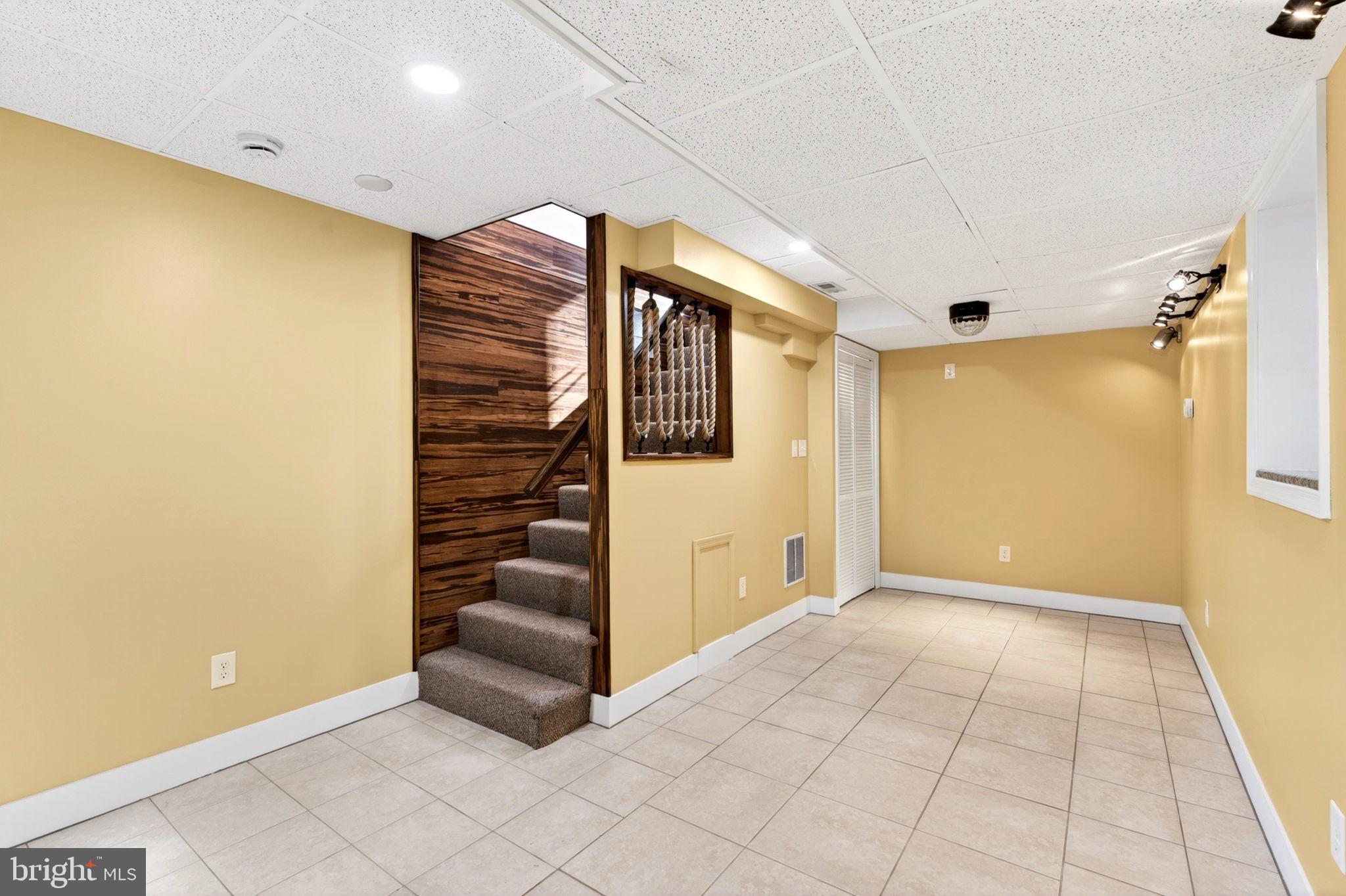 CATONSVILLE - Residential