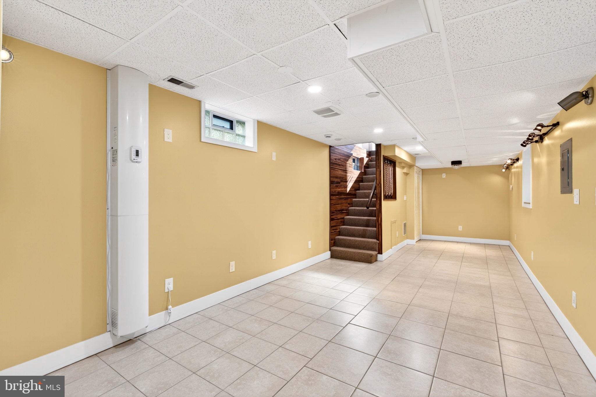 CATONSVILLE - Residential