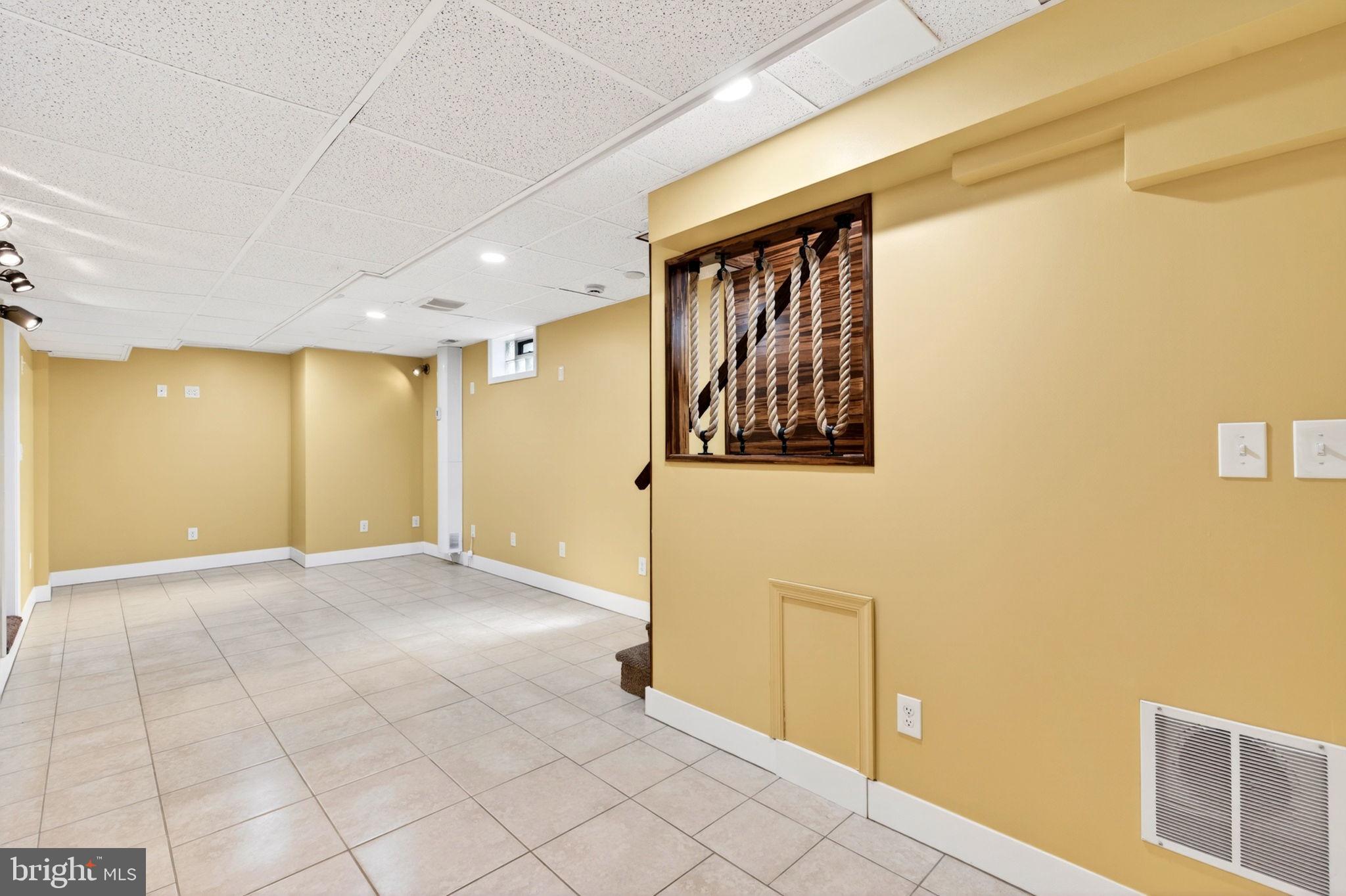 CATONSVILLE - Residential