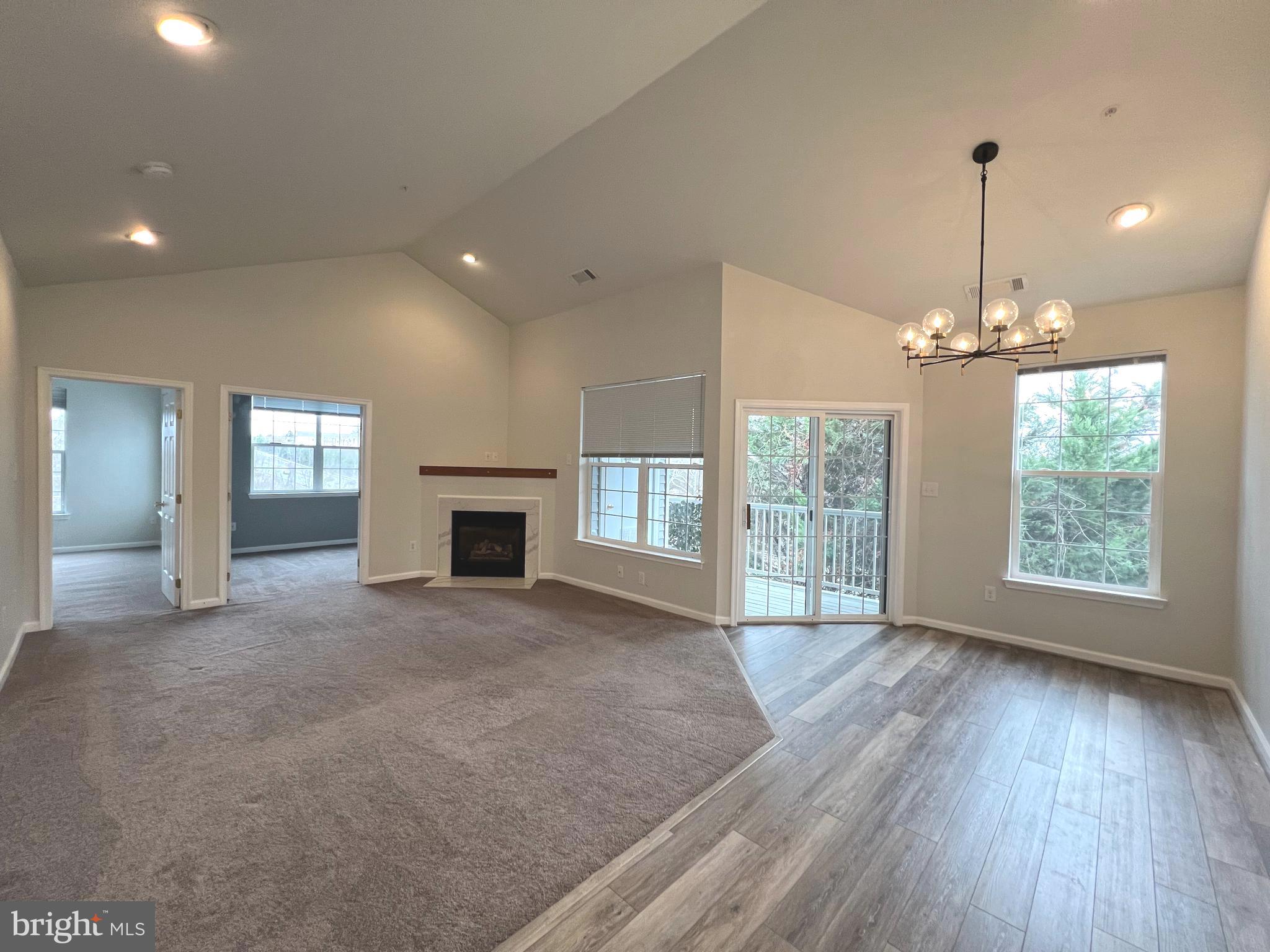 5000 HOLLINGTON DRIVE 305