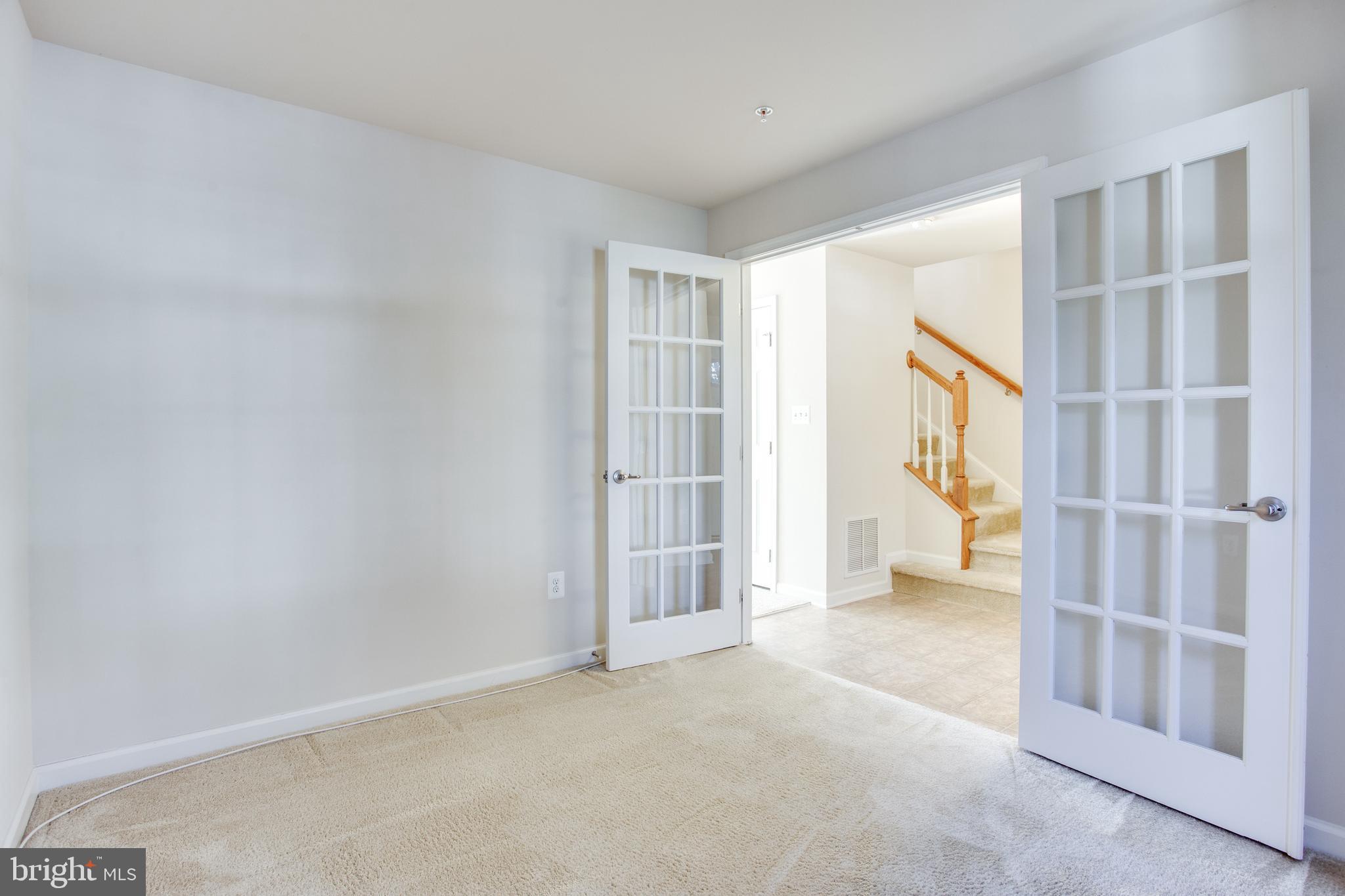 TUSCARORA CREEK - Residential