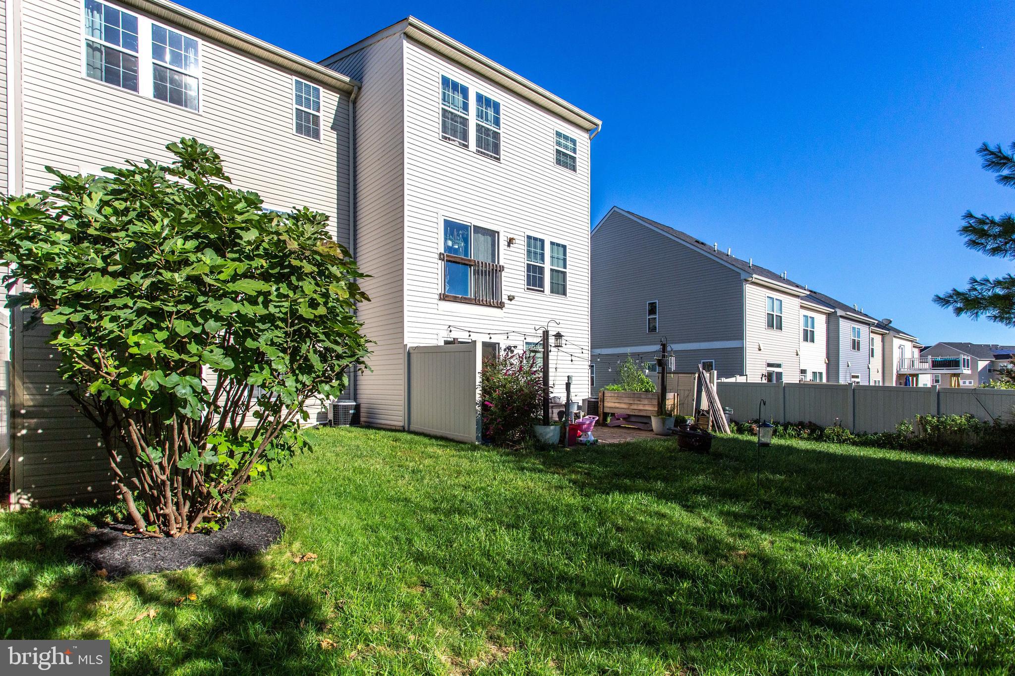 TUSCARORA CREEK - Residential