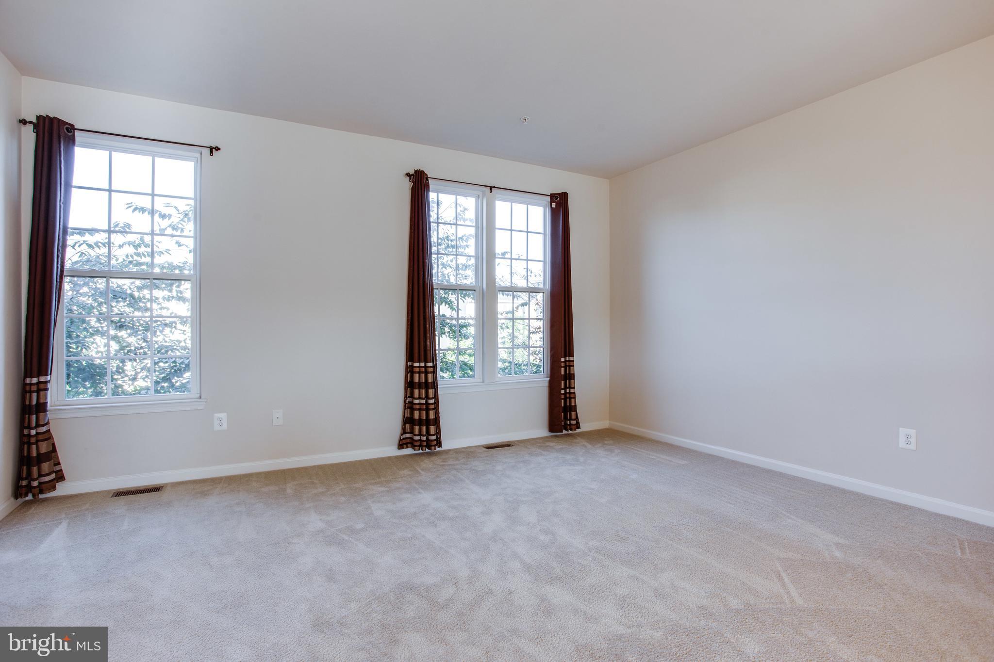 TUSCARORA CREEK - Residential