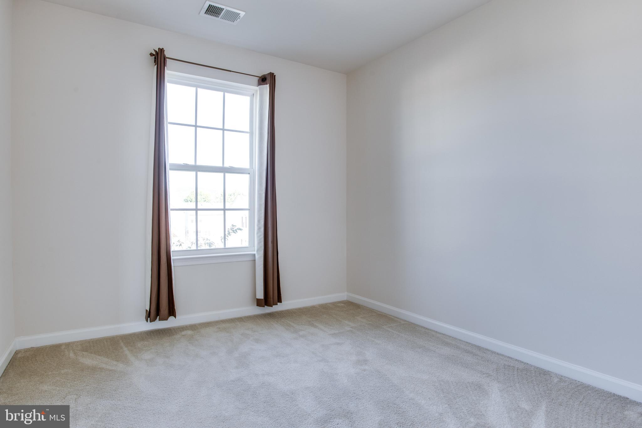 TUSCARORA CREEK - Residential