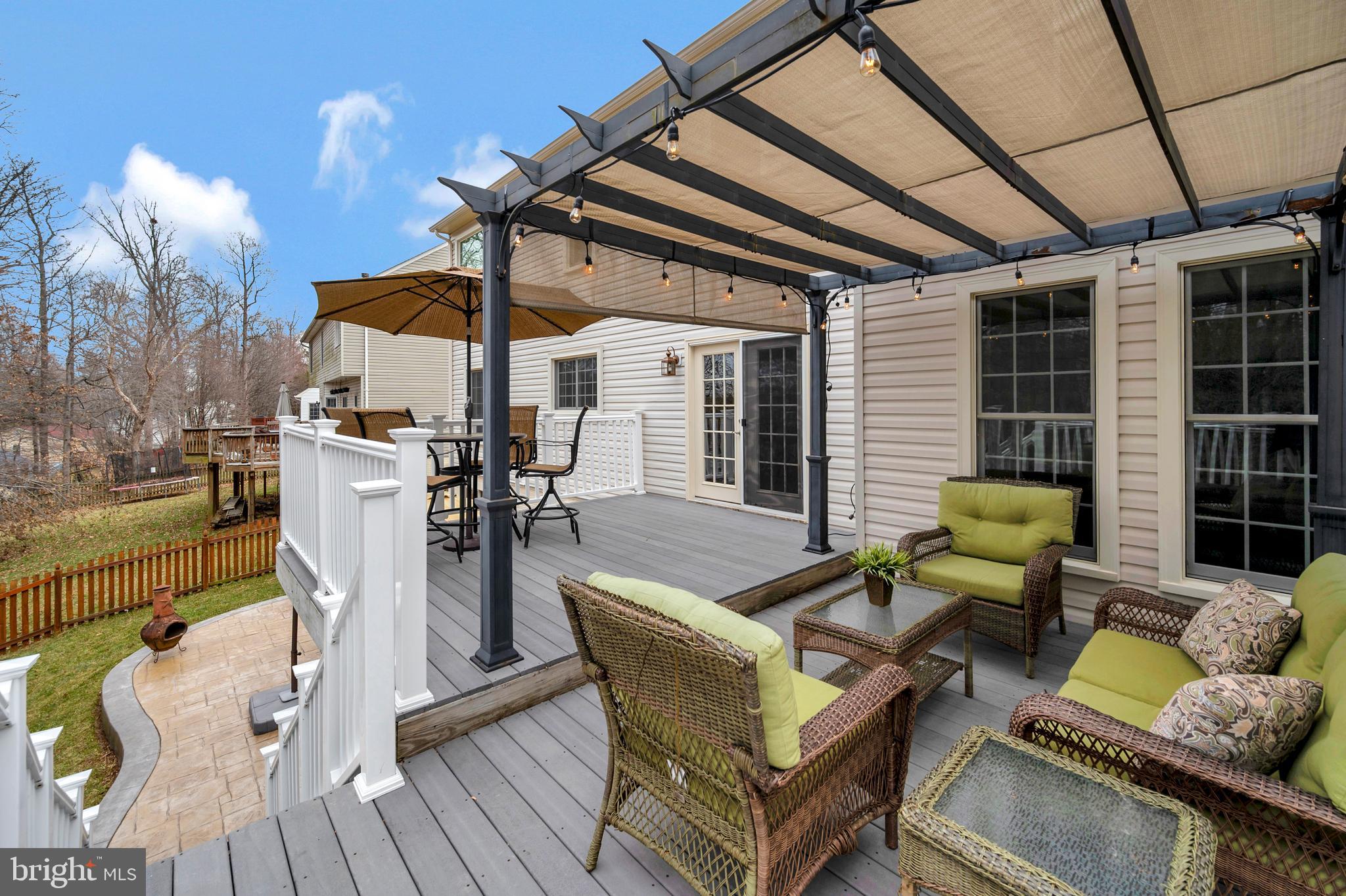 HAMPTON OAKS - Residential