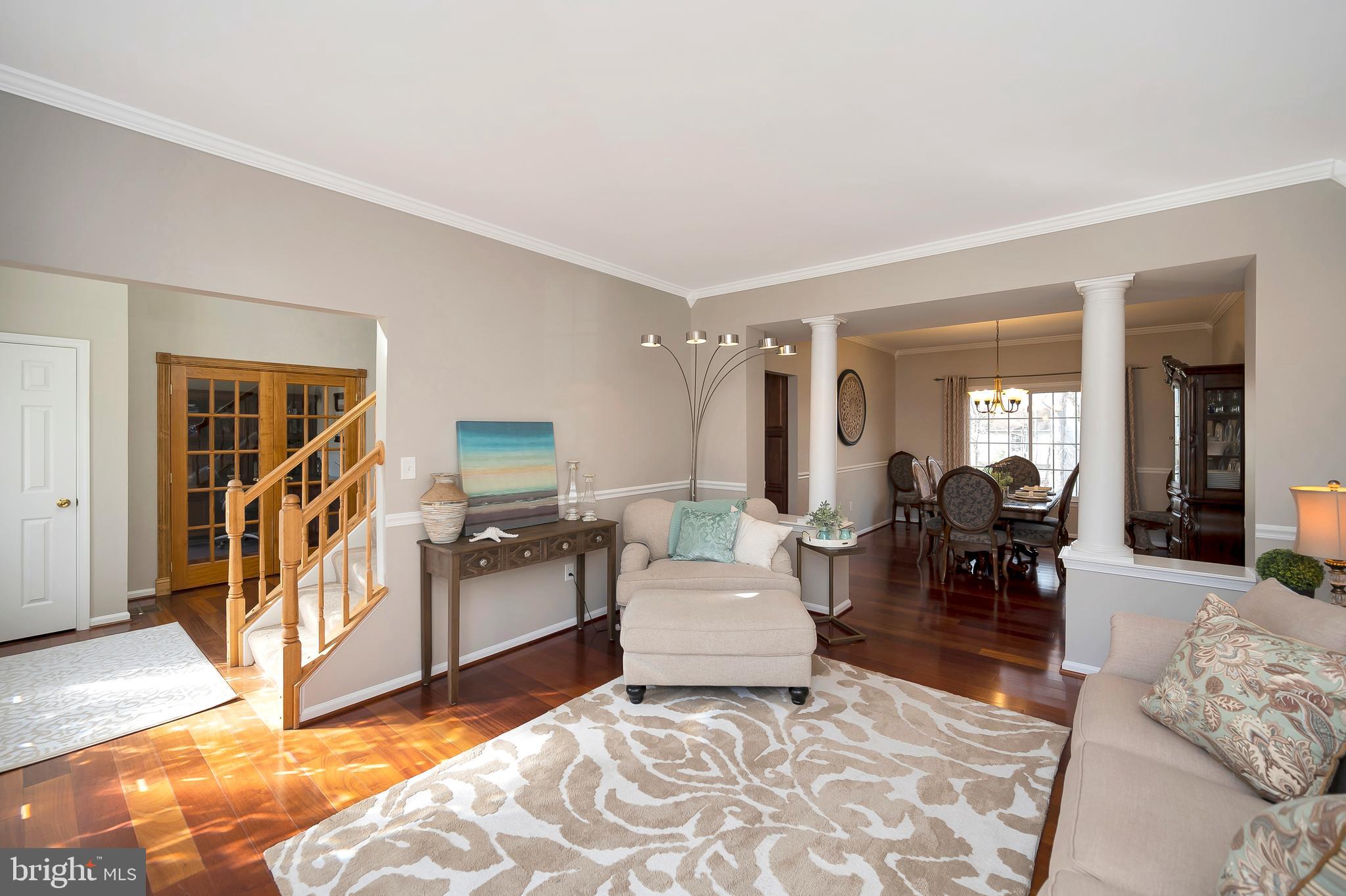 HAMPTON OAKS - Residential