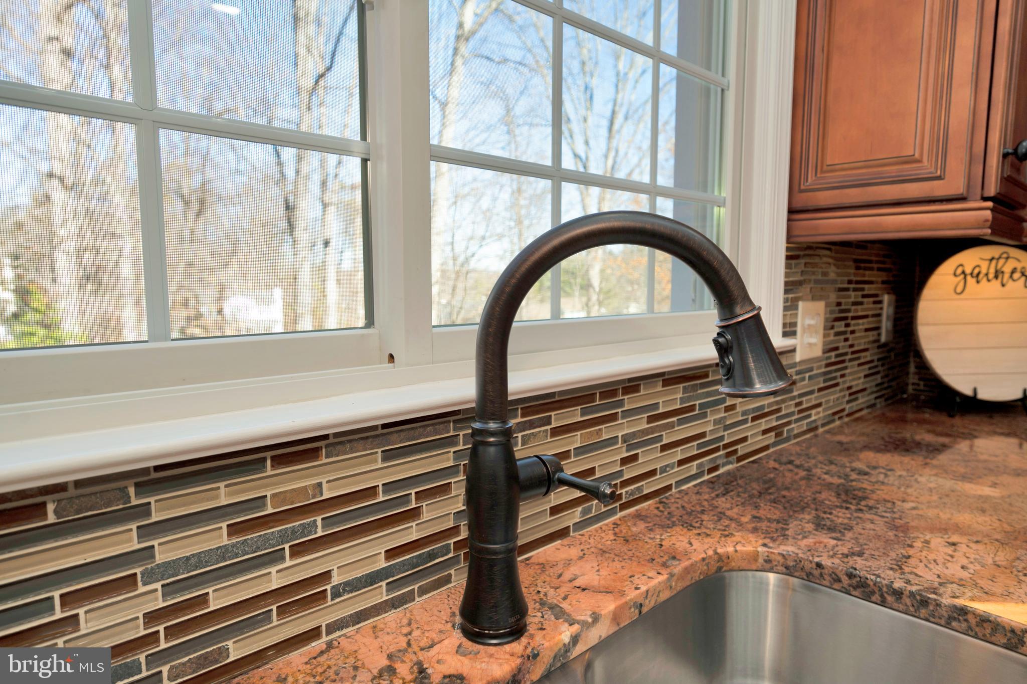 HAMPTON OAKS - Residential