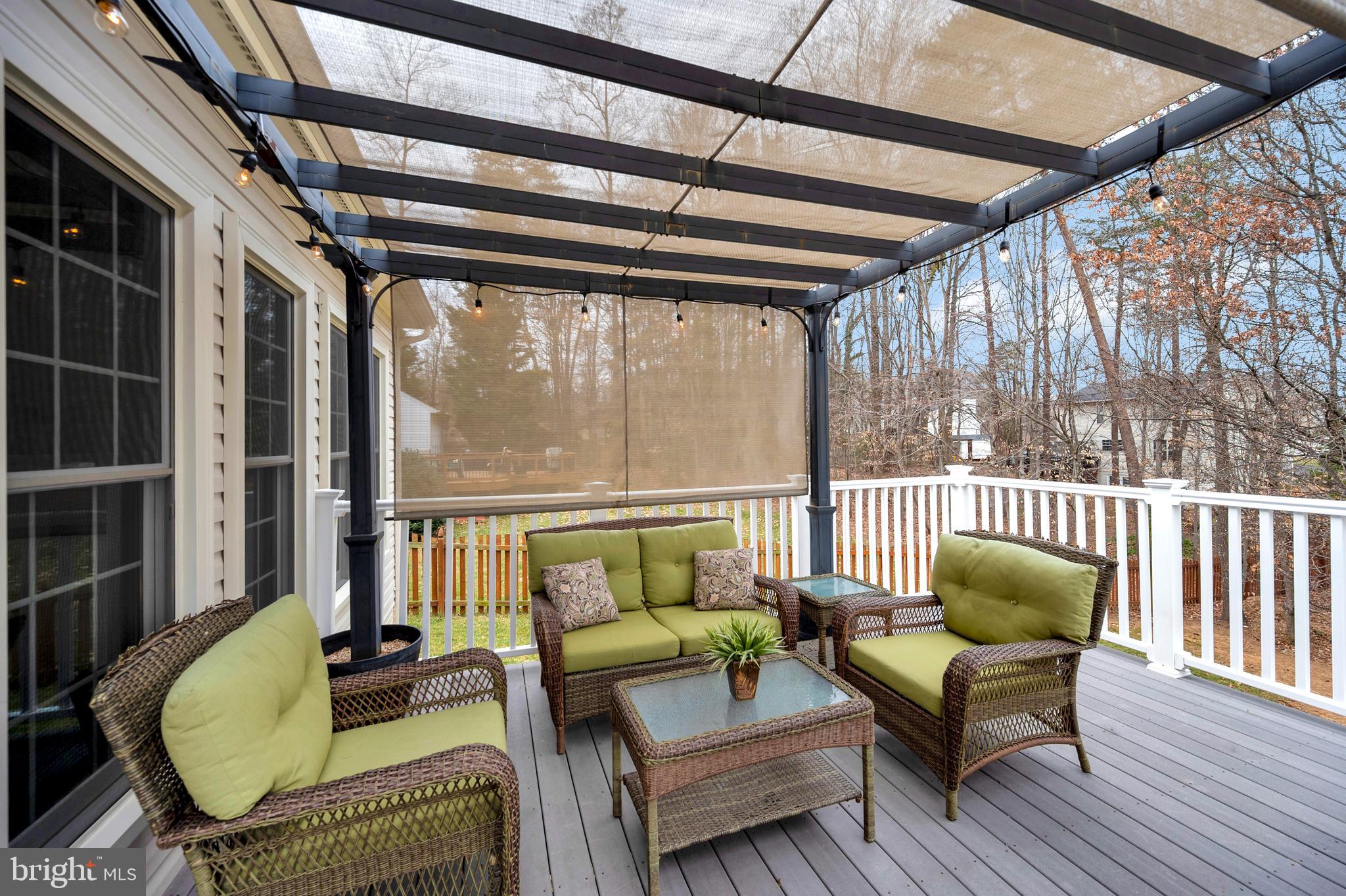 HAMPTON OAKS - Residential