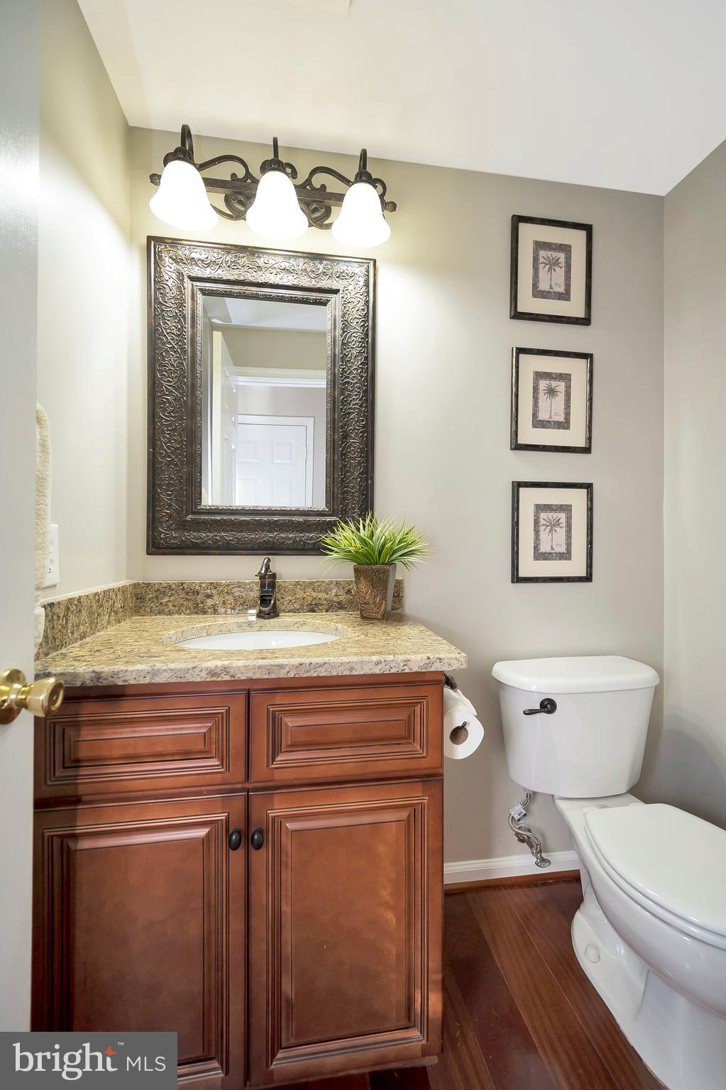 HAMPTON OAKS - Residential