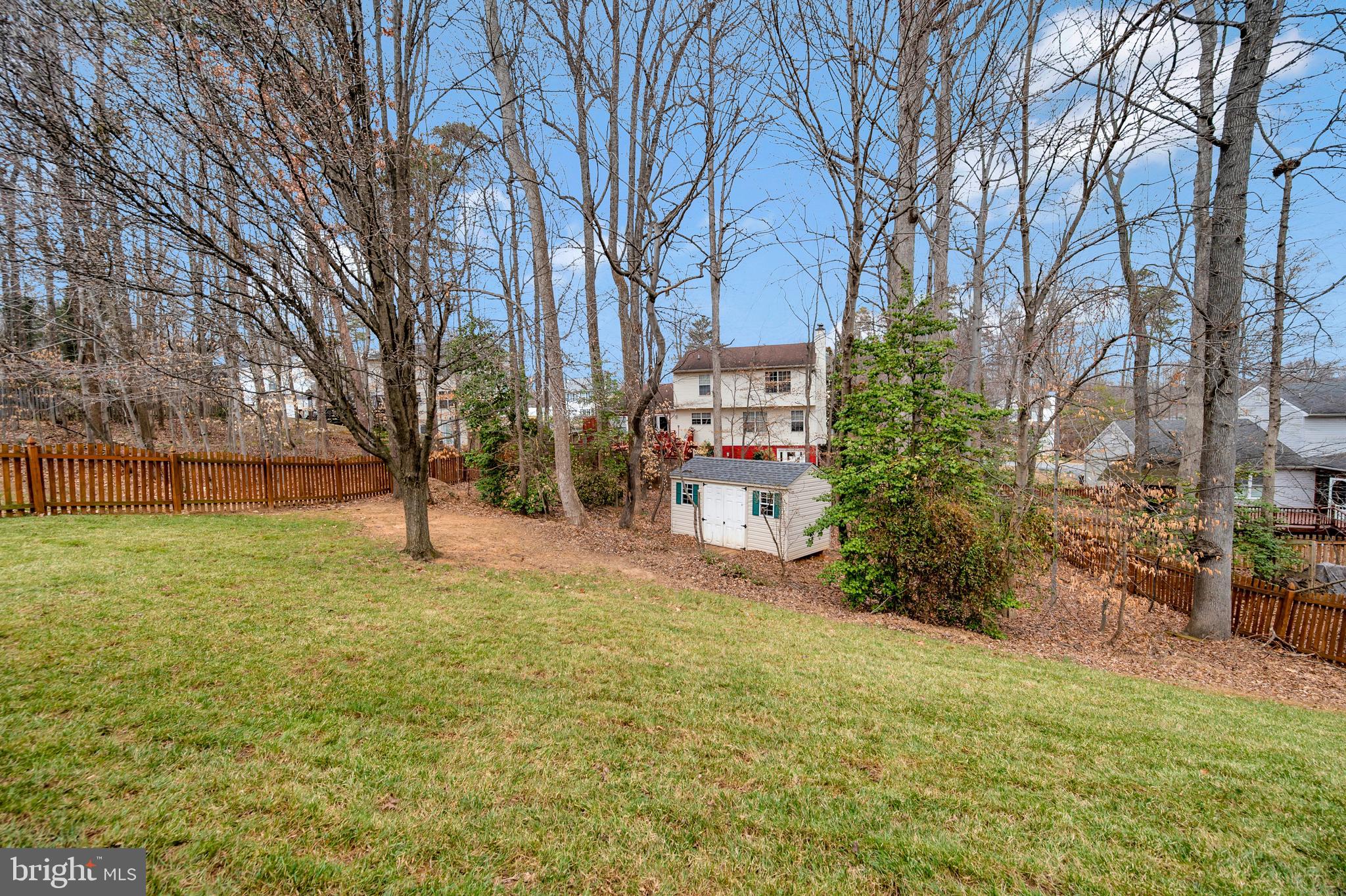 HAMPTON OAKS - Residential