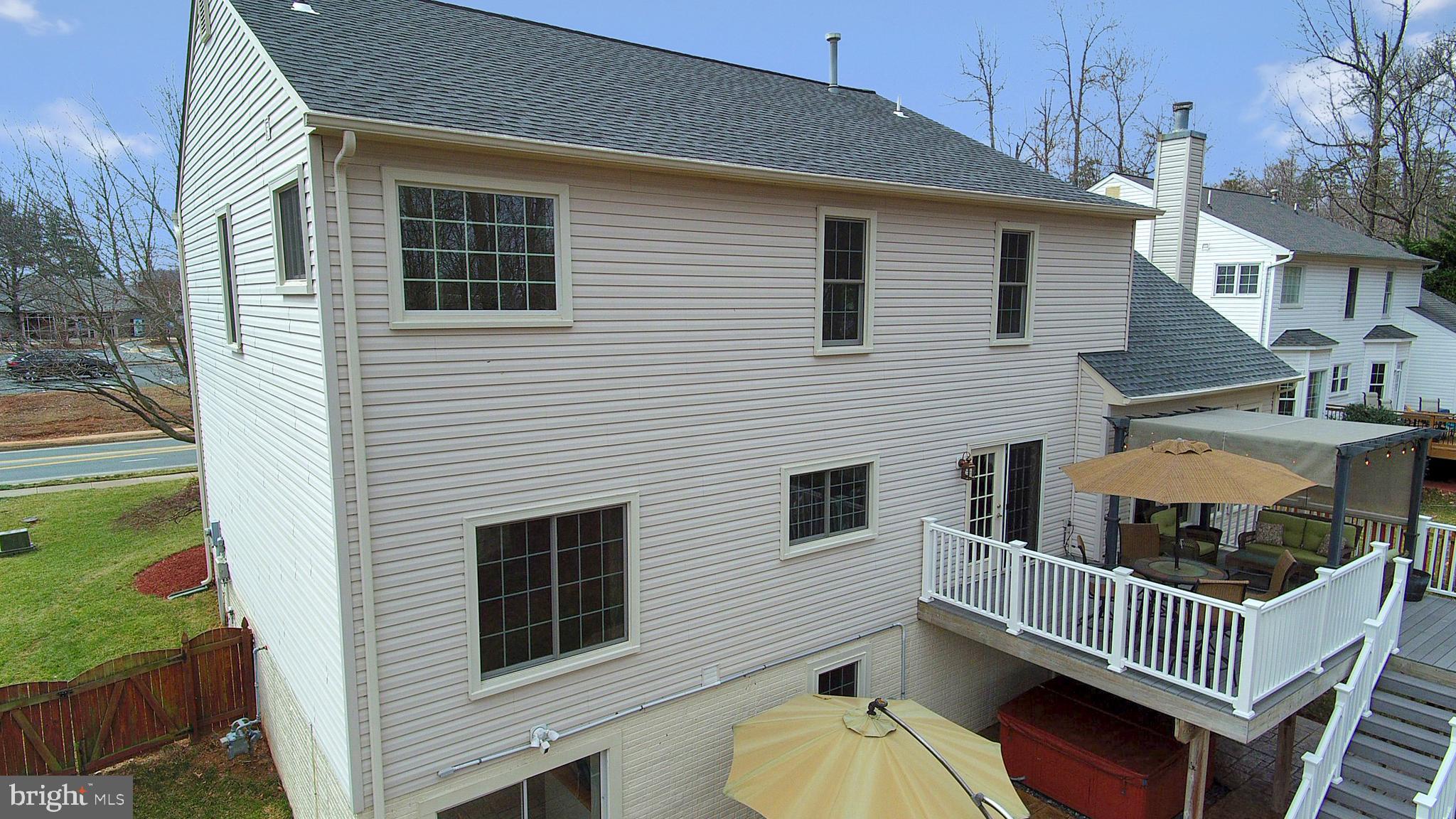 HAMPTON OAKS - Residential