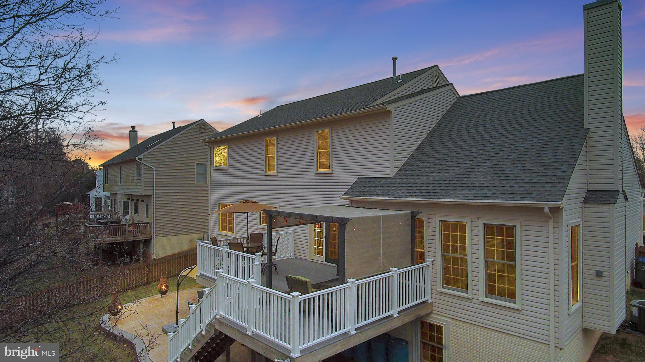 HAMPTON OAKS - Residential