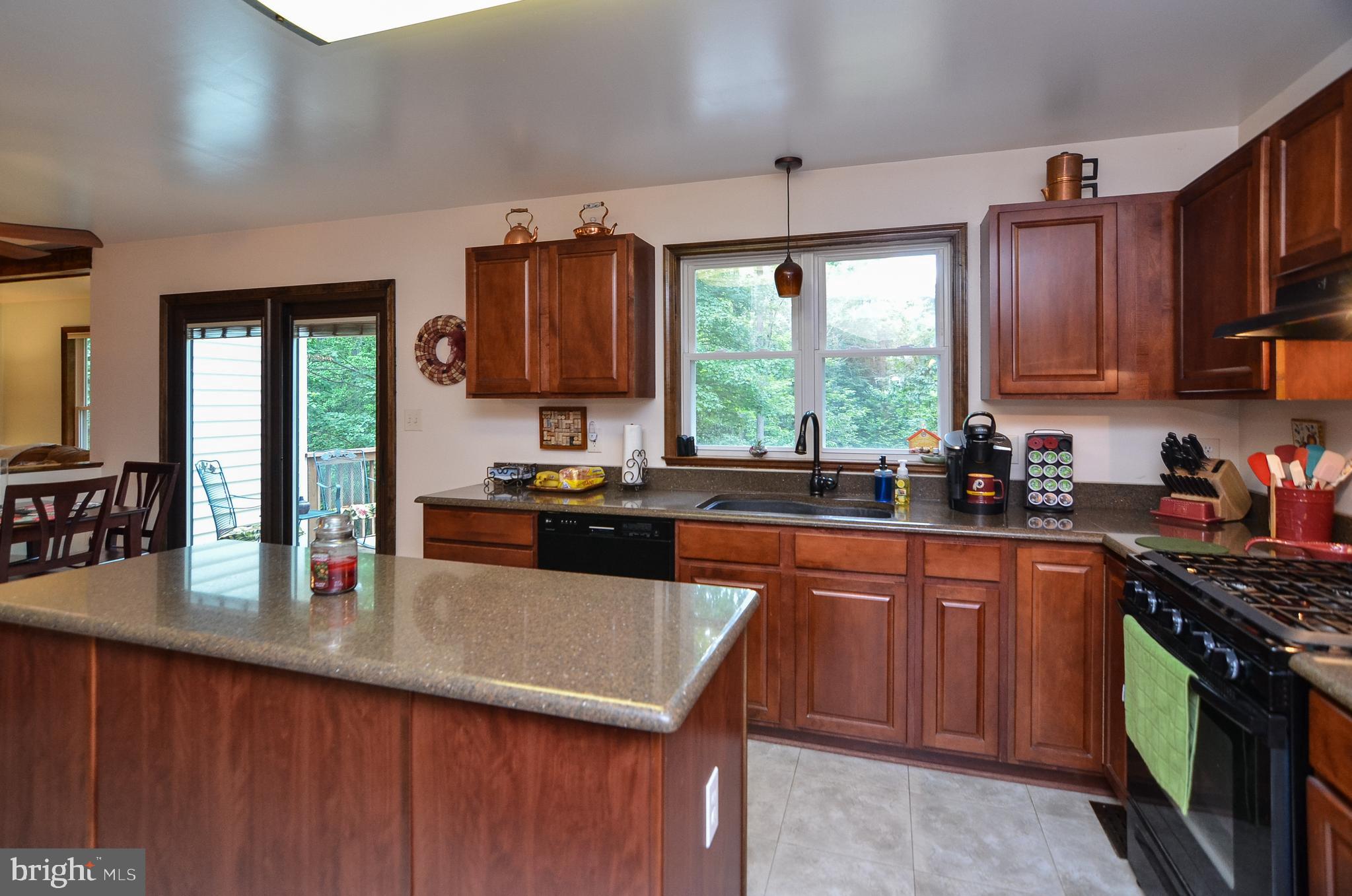 HUGGER - Residential