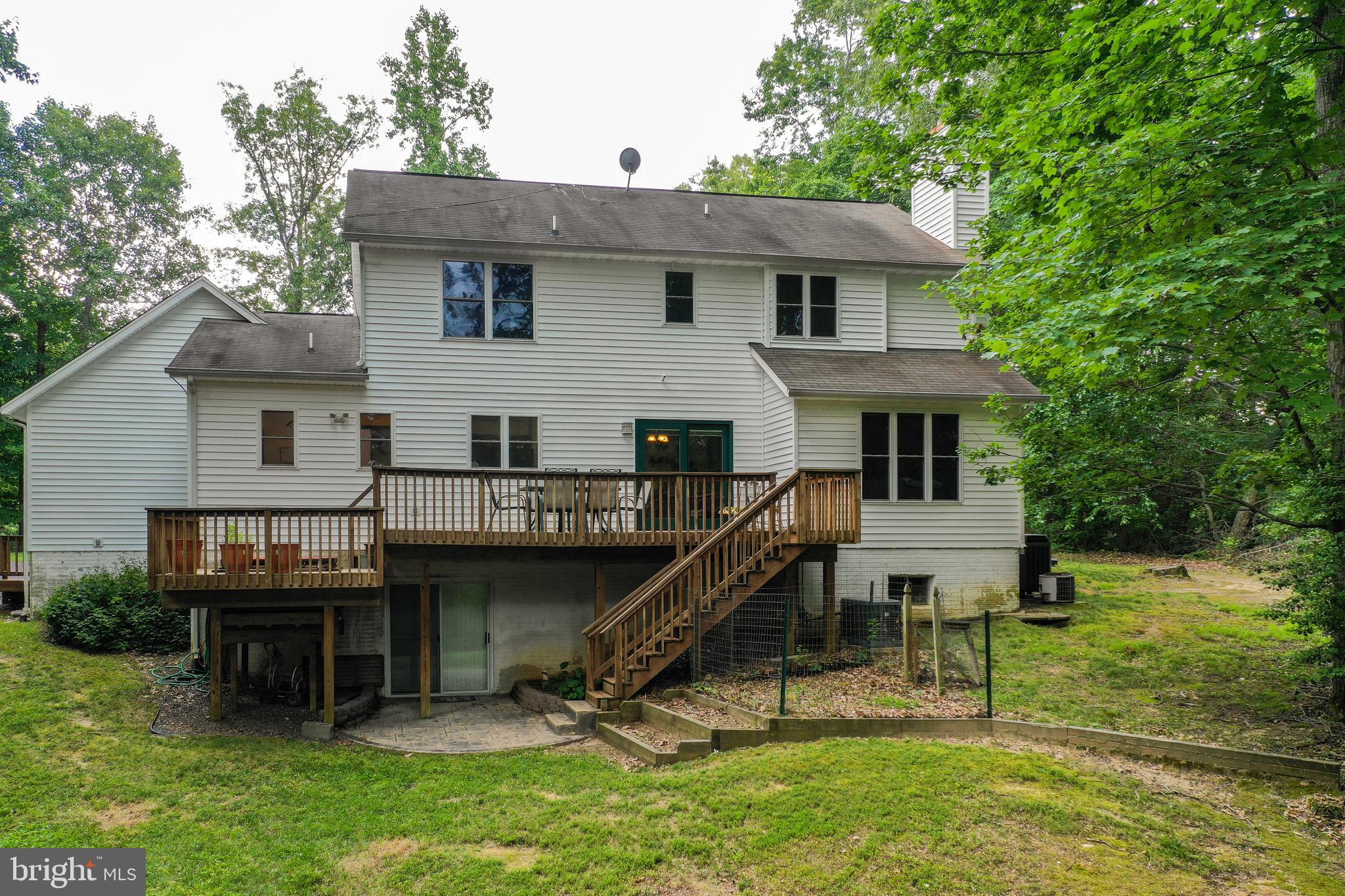 HUGGER - Residential