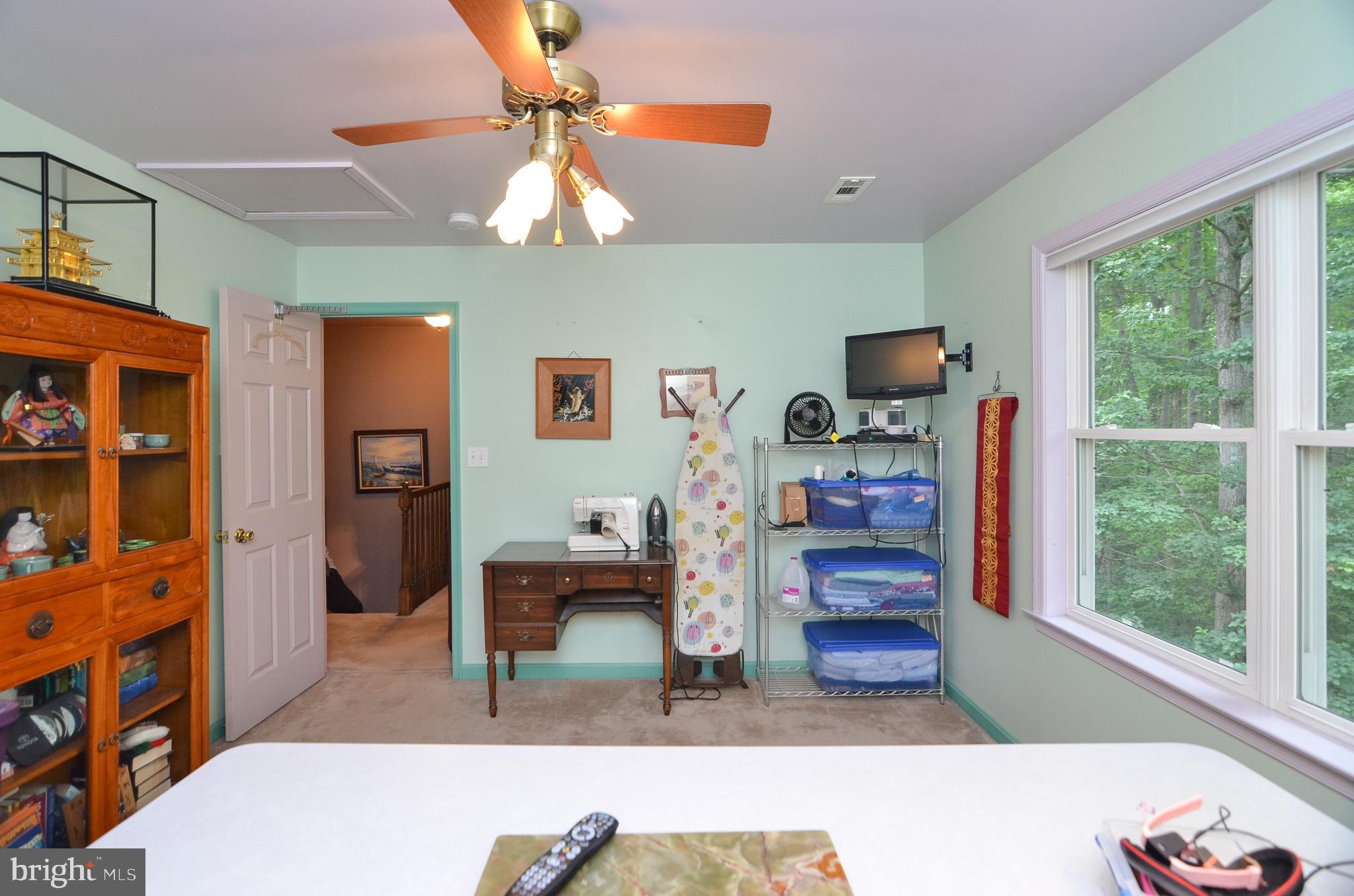 HUGGER - Residential