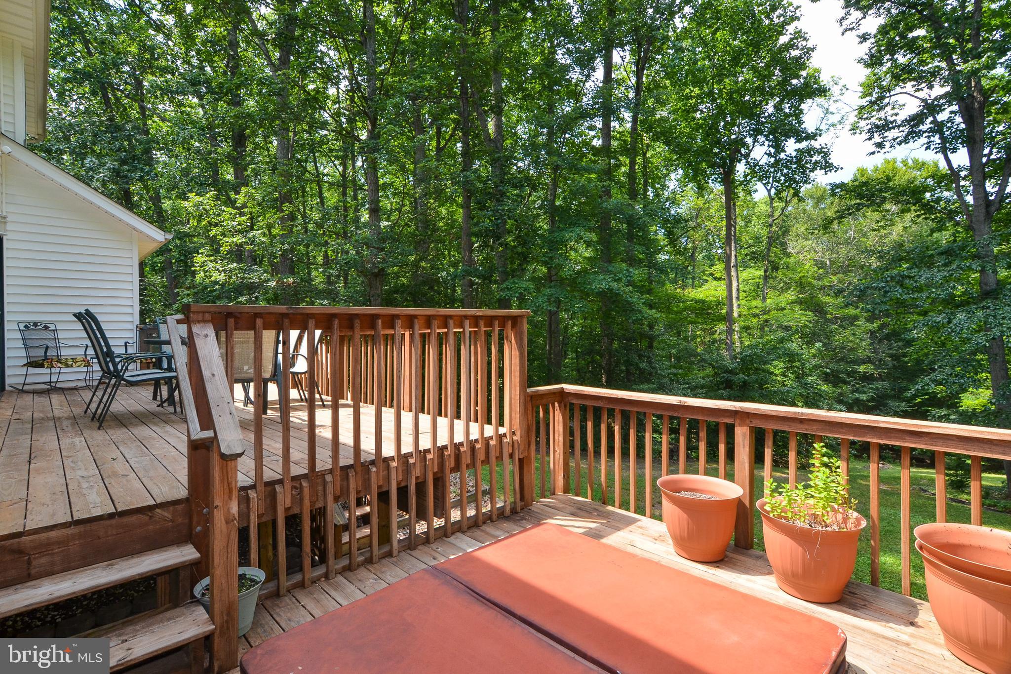 HUGGER - Residential