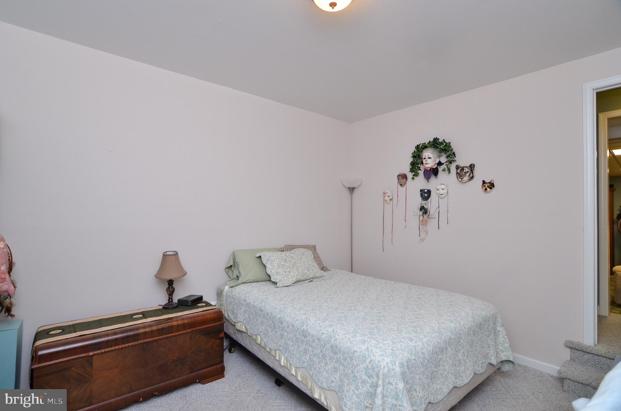 HUGGER - Residential