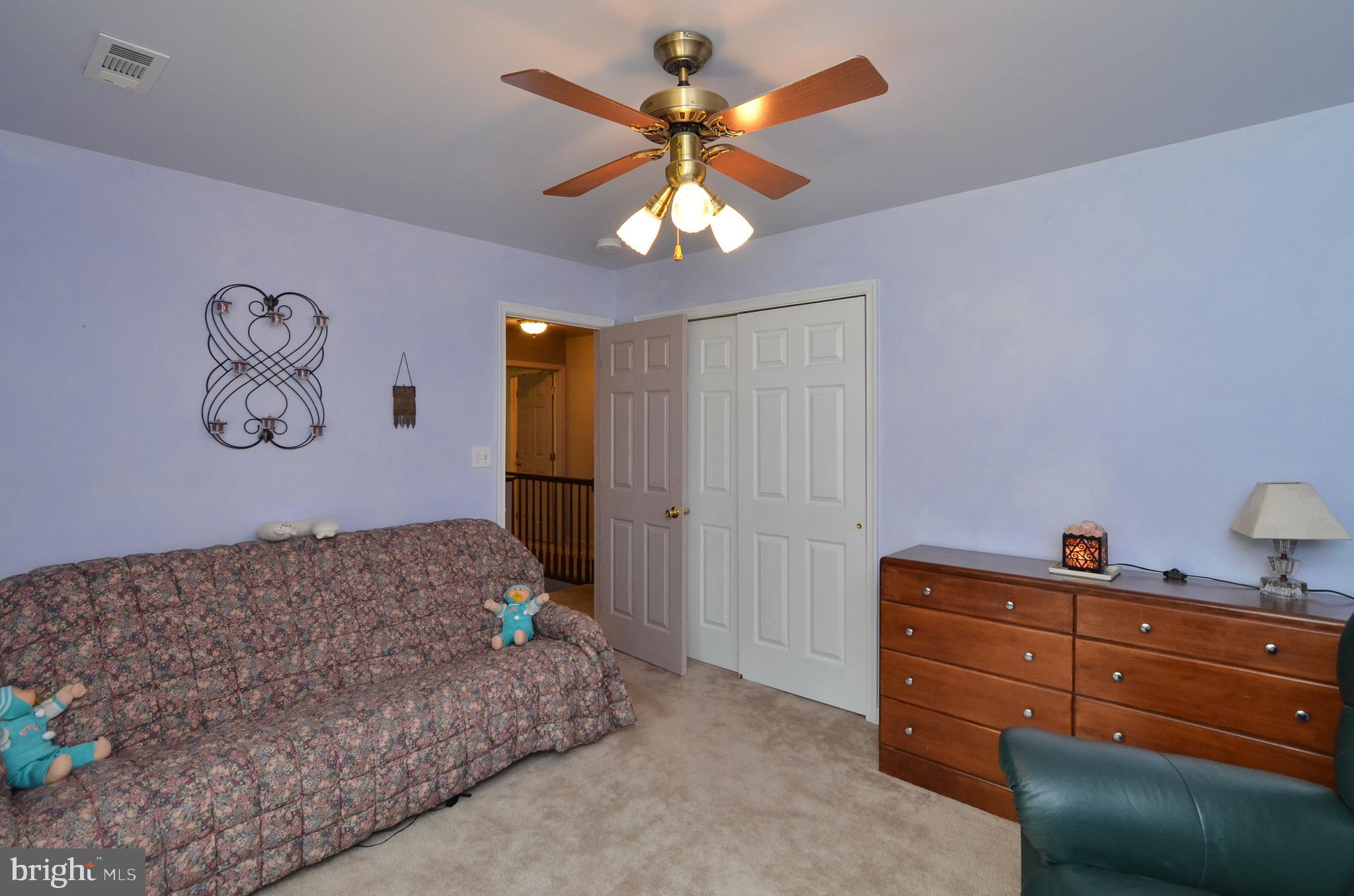 HUGGER - Residential