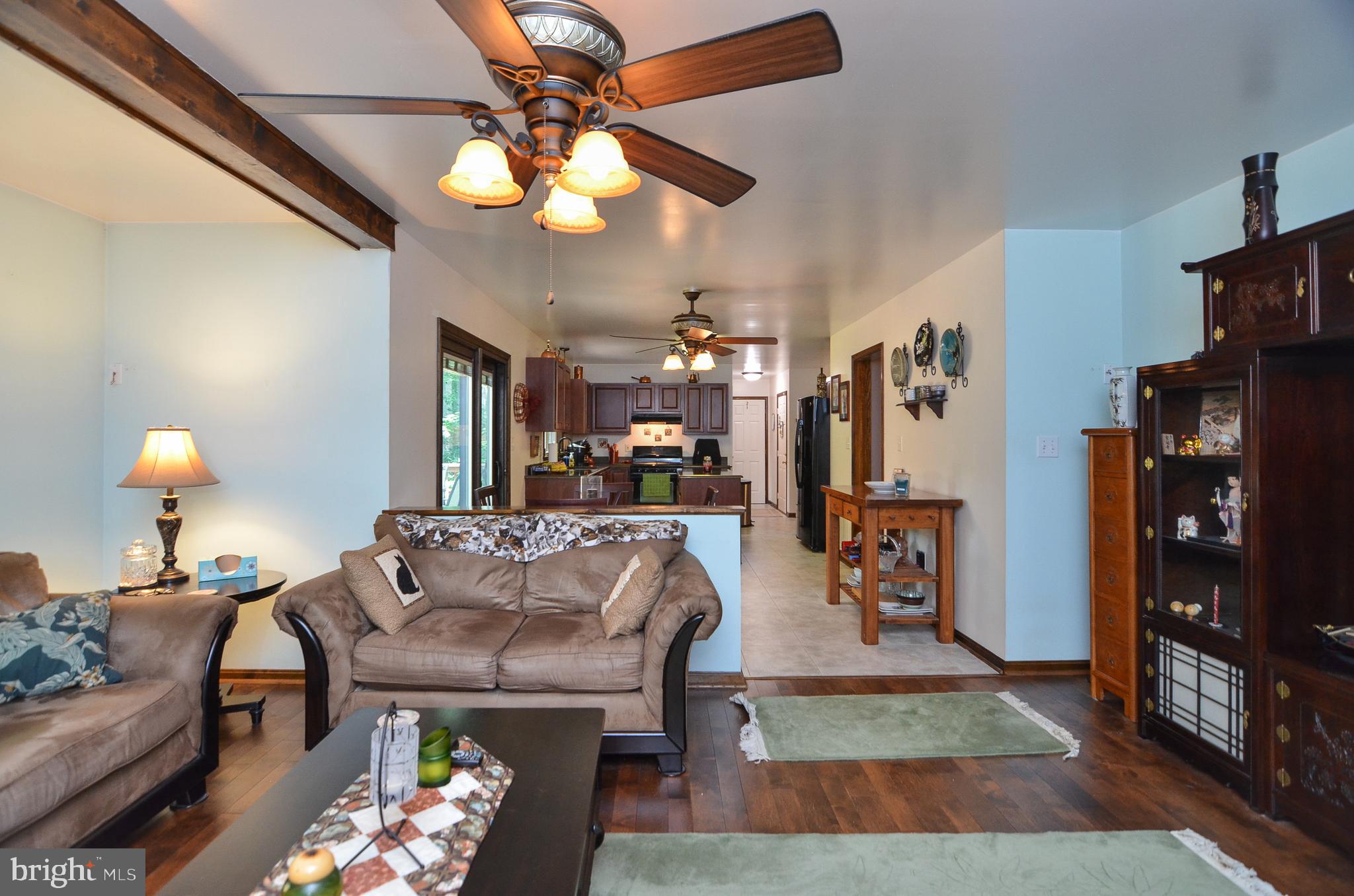 HUGGER - Residential