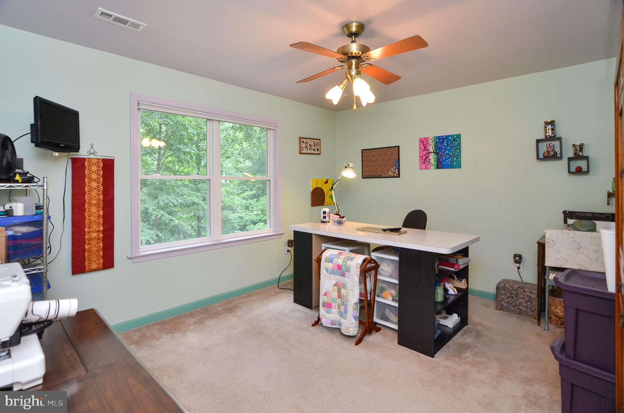 HUGGER - Residential