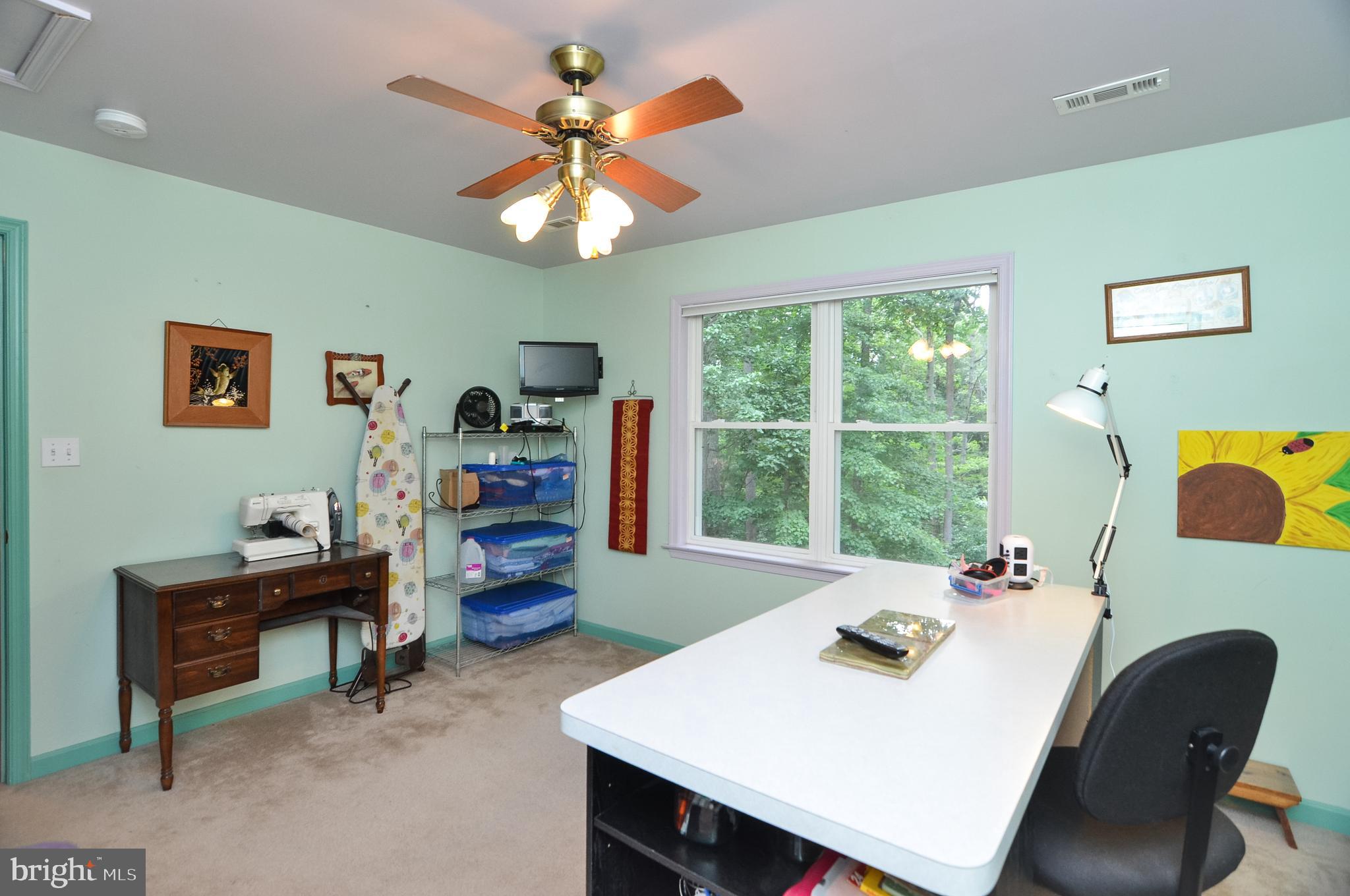 HUGGER - Residential