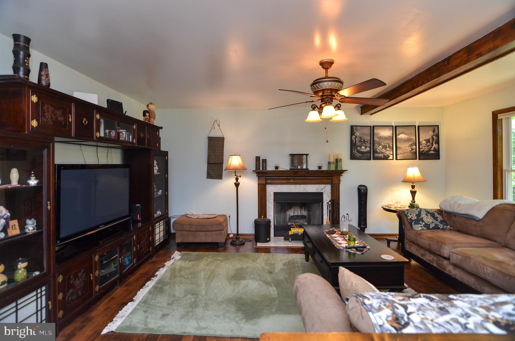 HUGGER - Residential