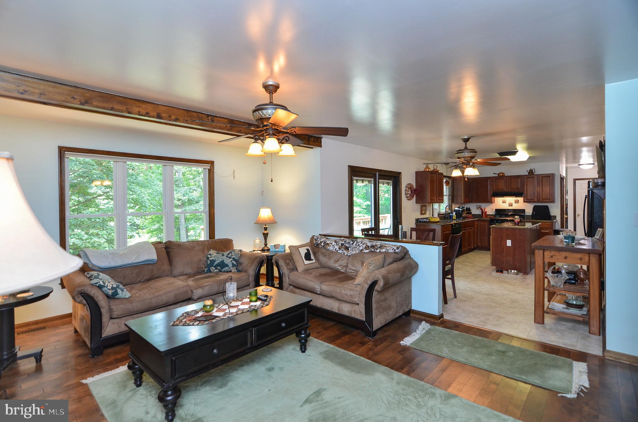 HUGGER - Residential