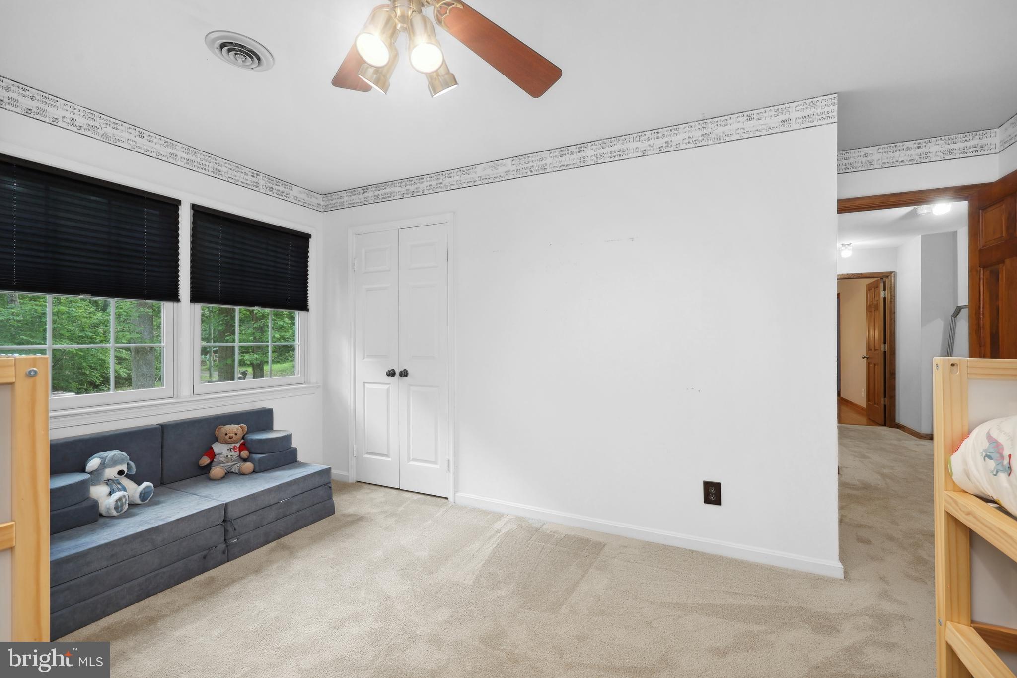 ROSEDALE - Residential