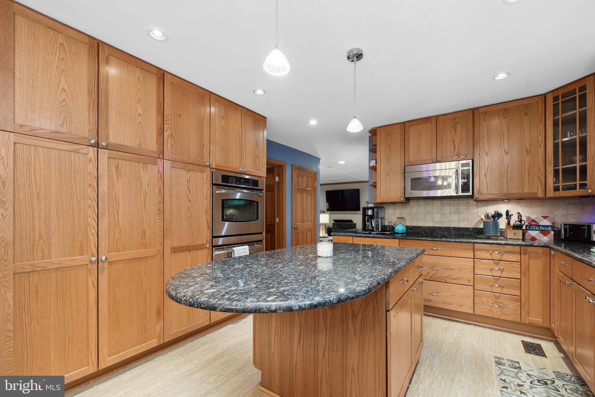 ROSEDALE - Residential