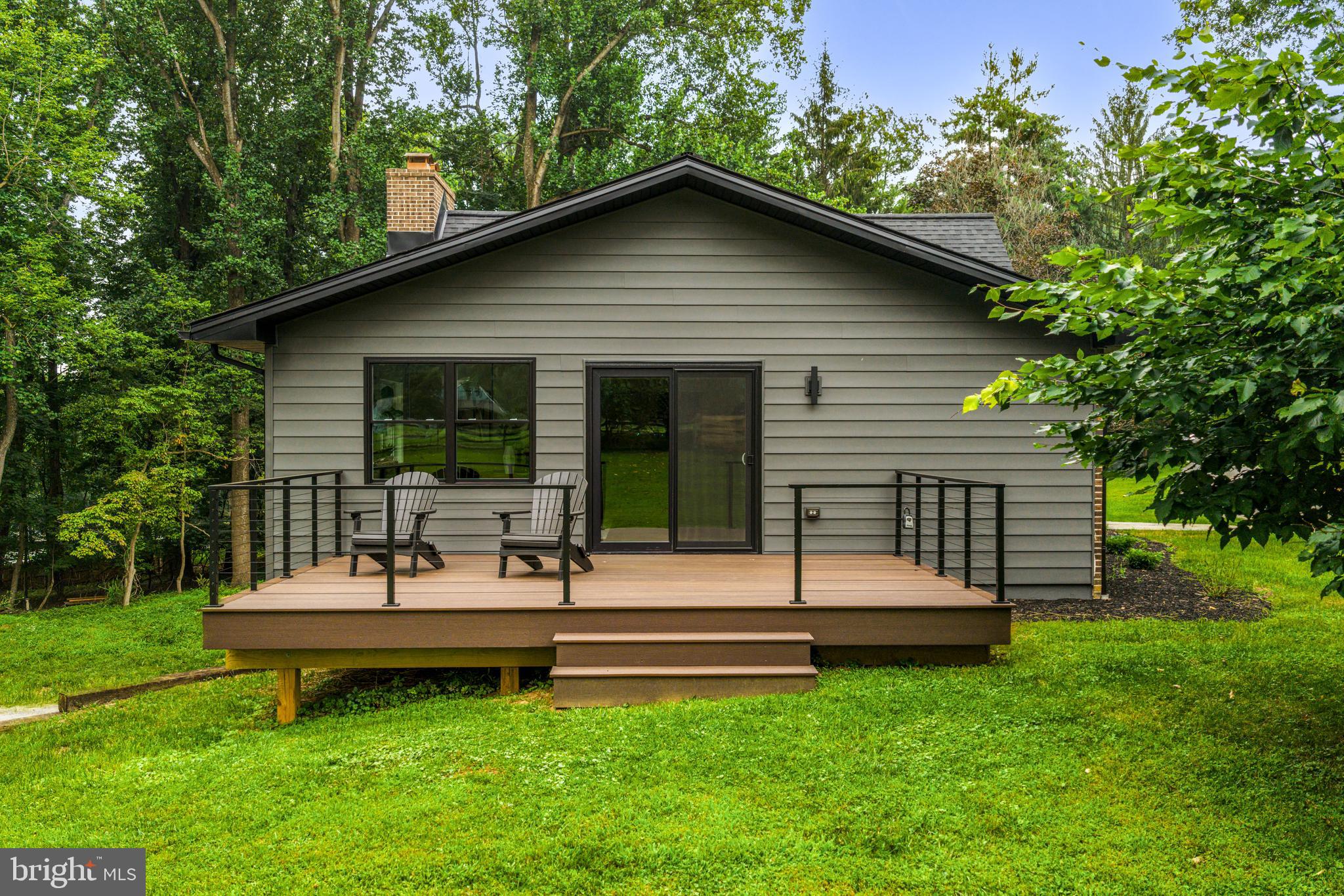 CRICKLEWOOD - Residential