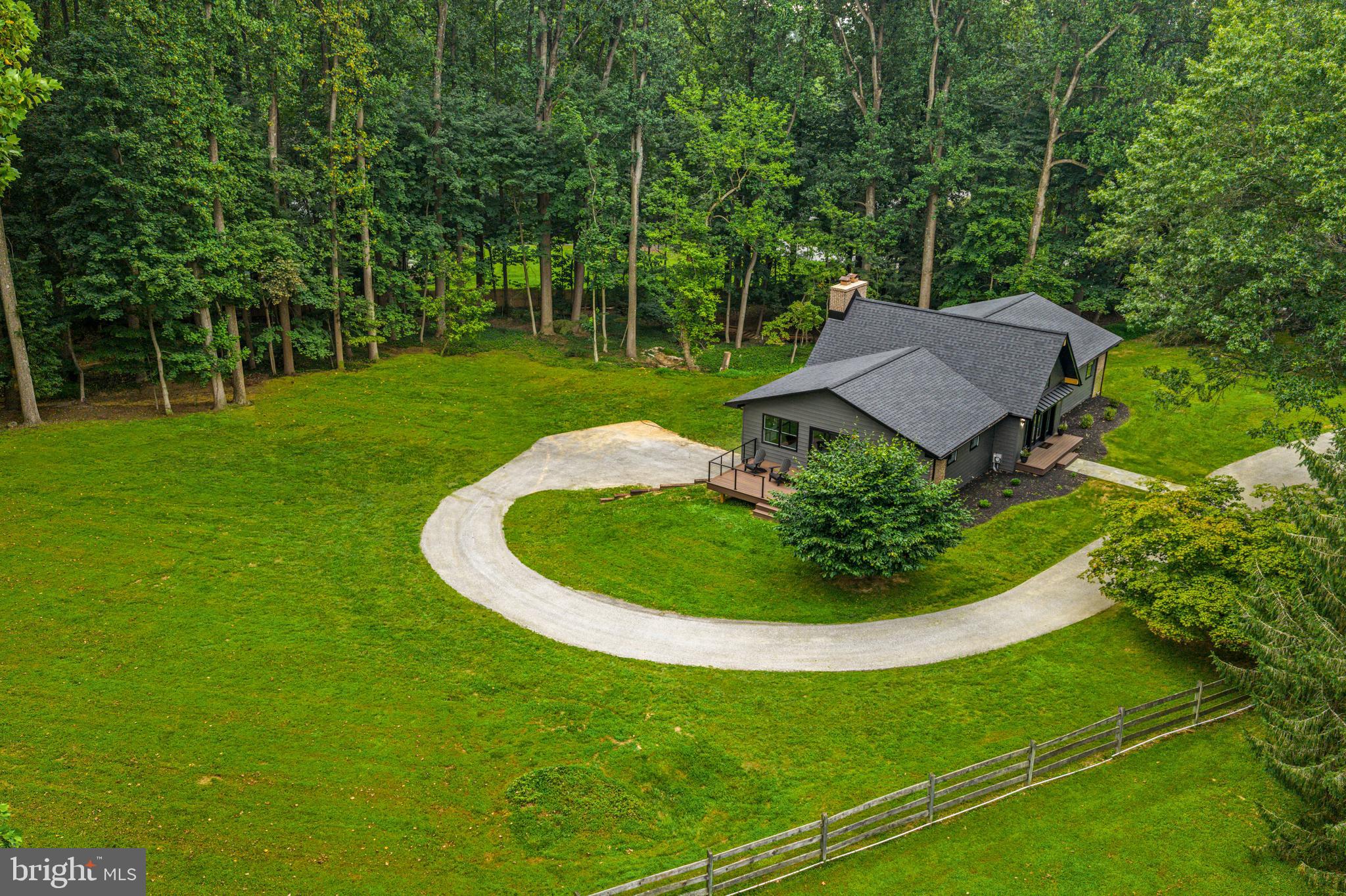 CRICKLEWOOD - Residential