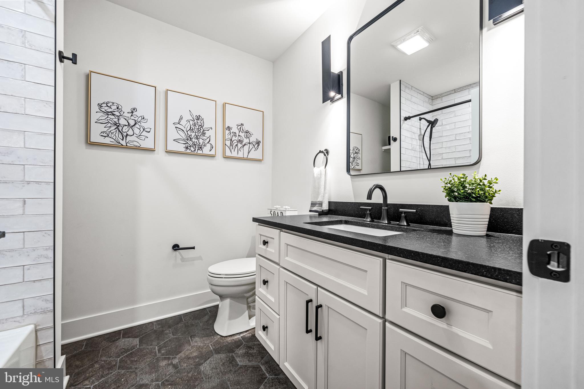 CRICKLEWOOD - Residential